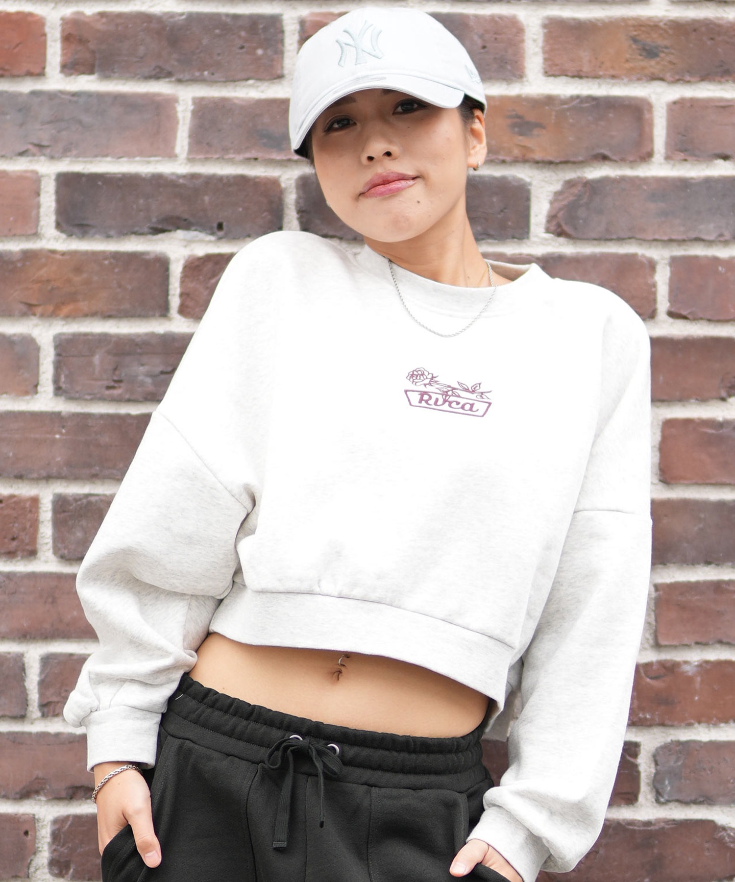 RVCA ルーカ トレーナー スウェット レディース ロゴ クロップド丈