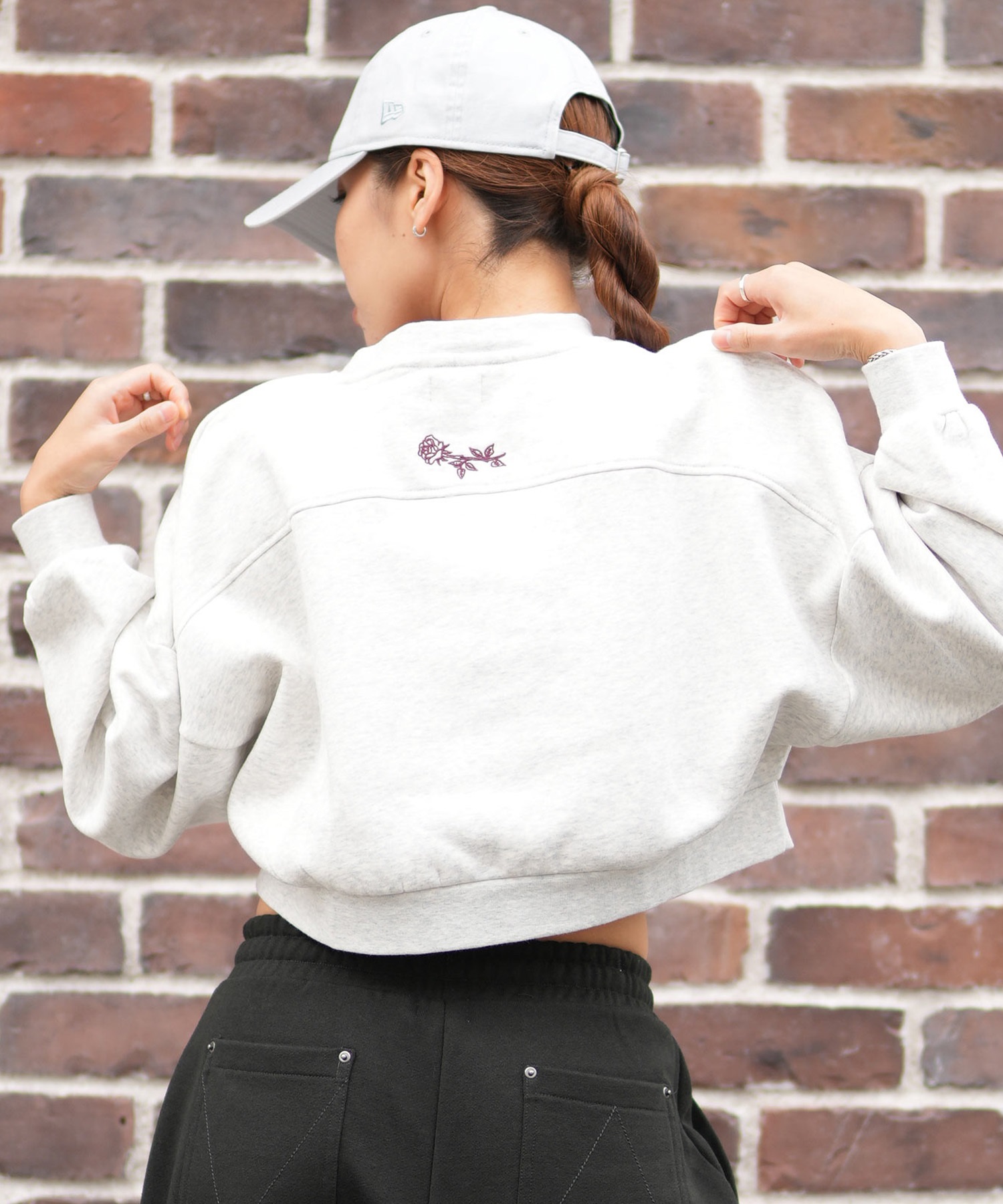 77crca ラグビースウェットトレーナー　パッチワーク　Lサイズレディース程 OUTLET】RVCA レディース ARCH COLLEGE CROPPED CREW トレーナー