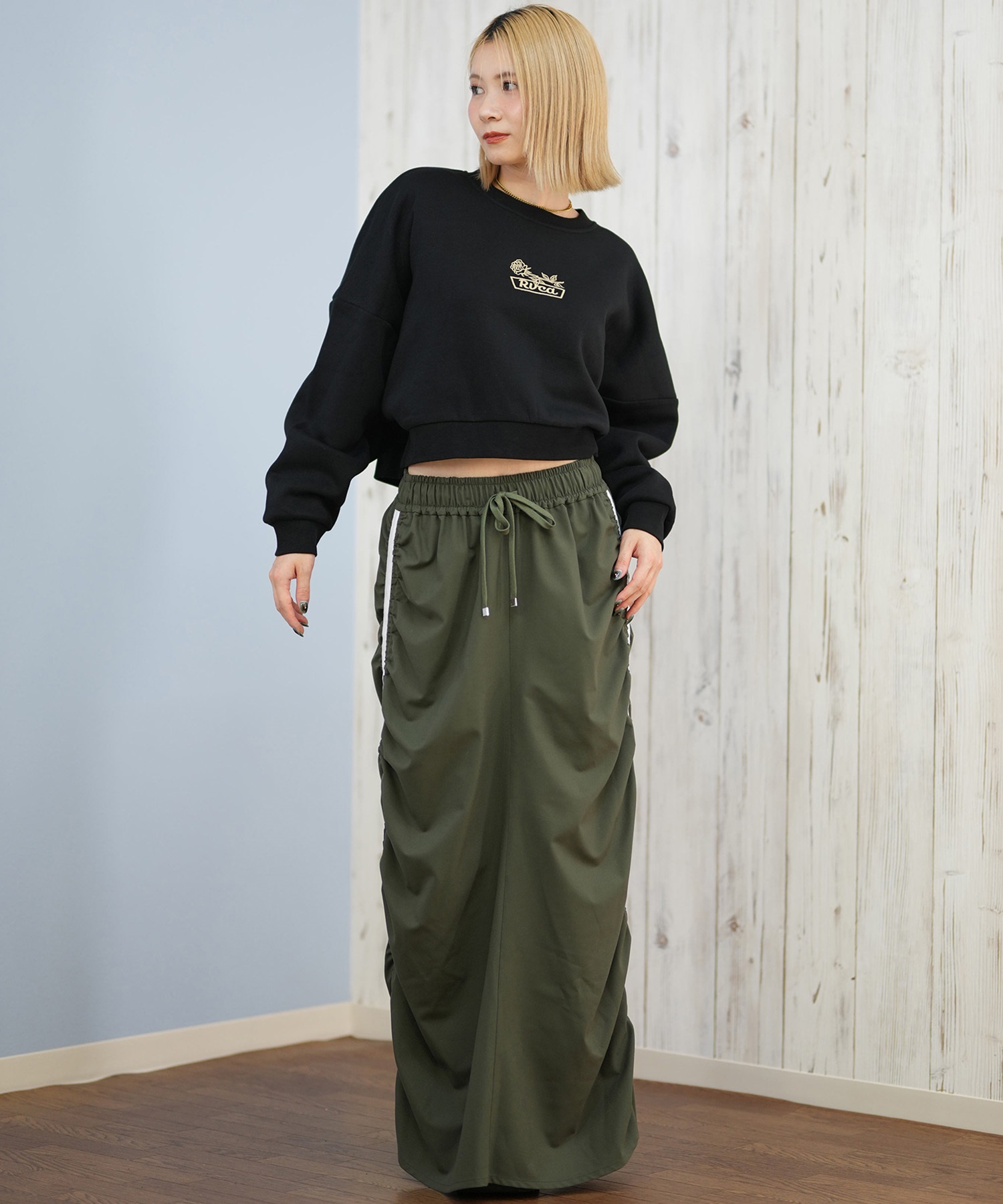 RVCA ルーカ トレーナー スウェット レディース ロゴ クロップド丈