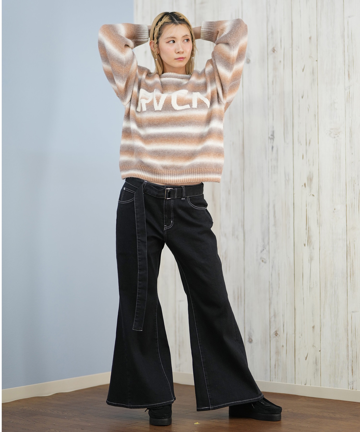 RVCA ルーカ ニット セーター レディース クルーネック ロゴ ボーダー グラデーション RS BIG RVCA KNIT BF044-651(BLK-M)