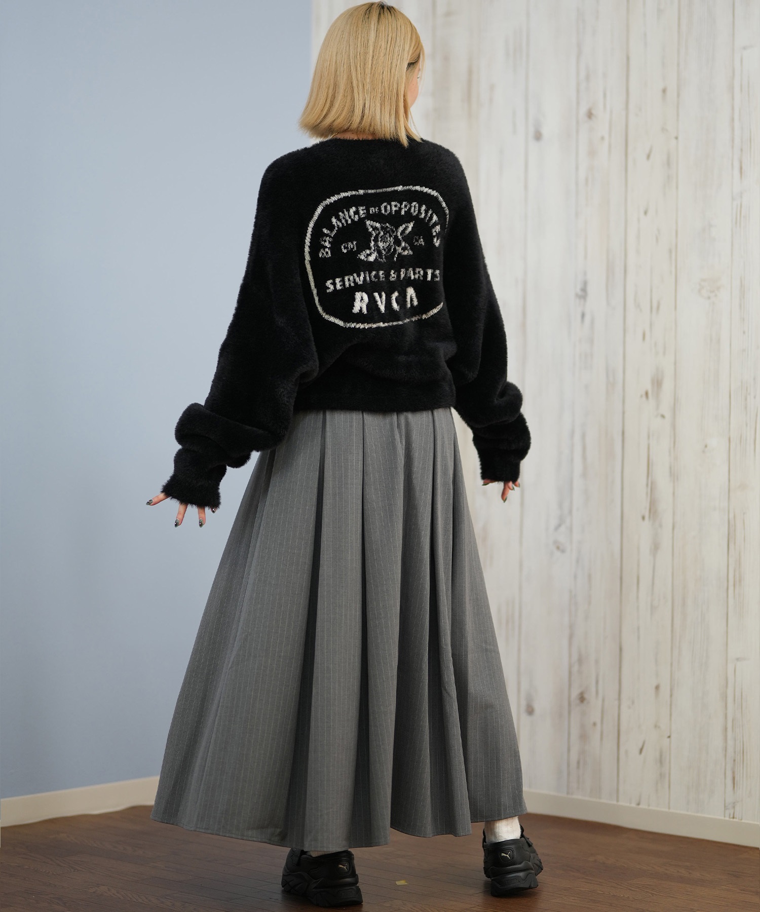 RVCA ルーカ ニット セーター レディース クロップド丈 ショート丈