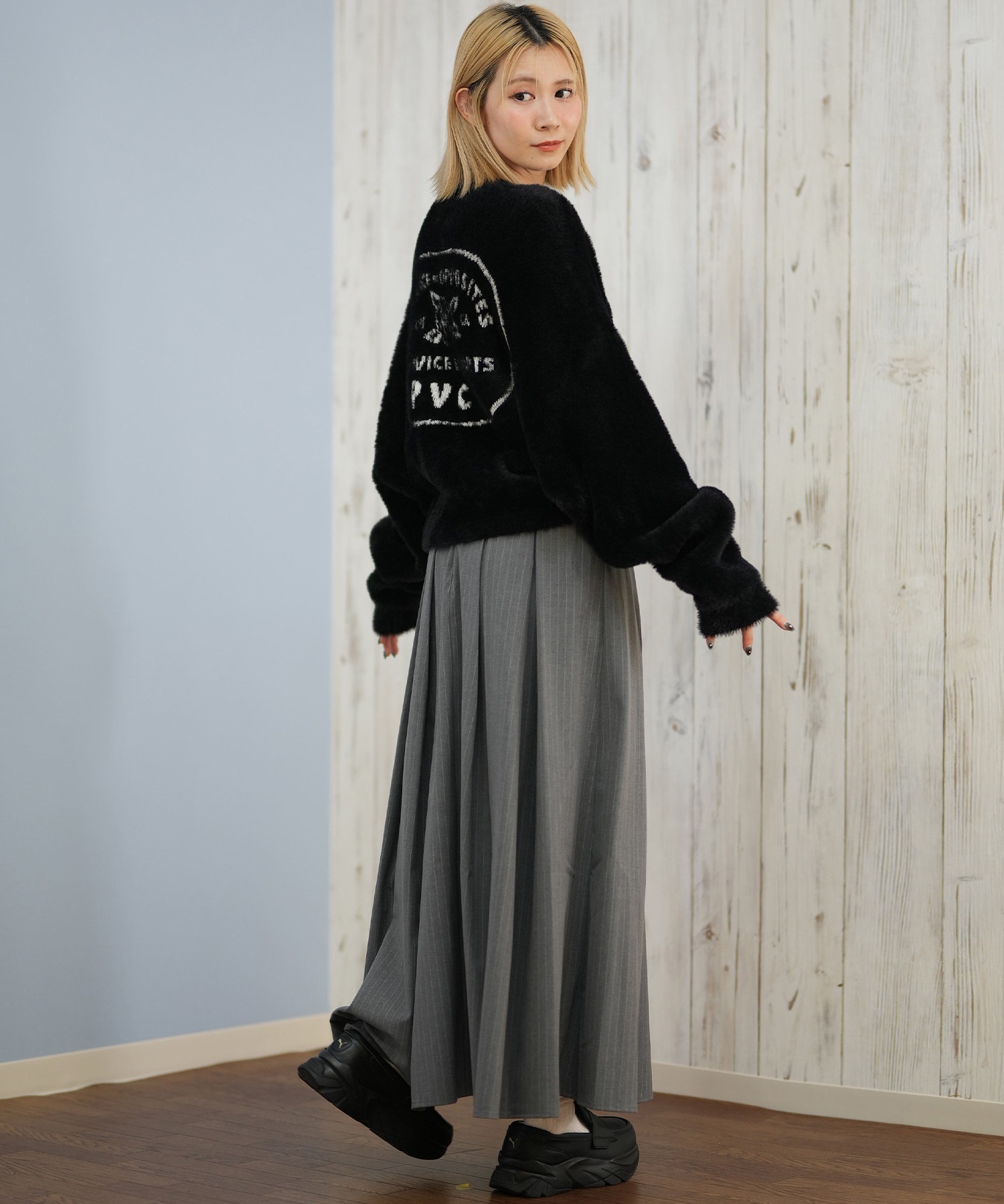 マルニ 23AW ニット セーター クロップド 七分袖 ロゴ 40 黒 MARNI（マルニ） ニット セーター レディース ショート丈 クロップド丈