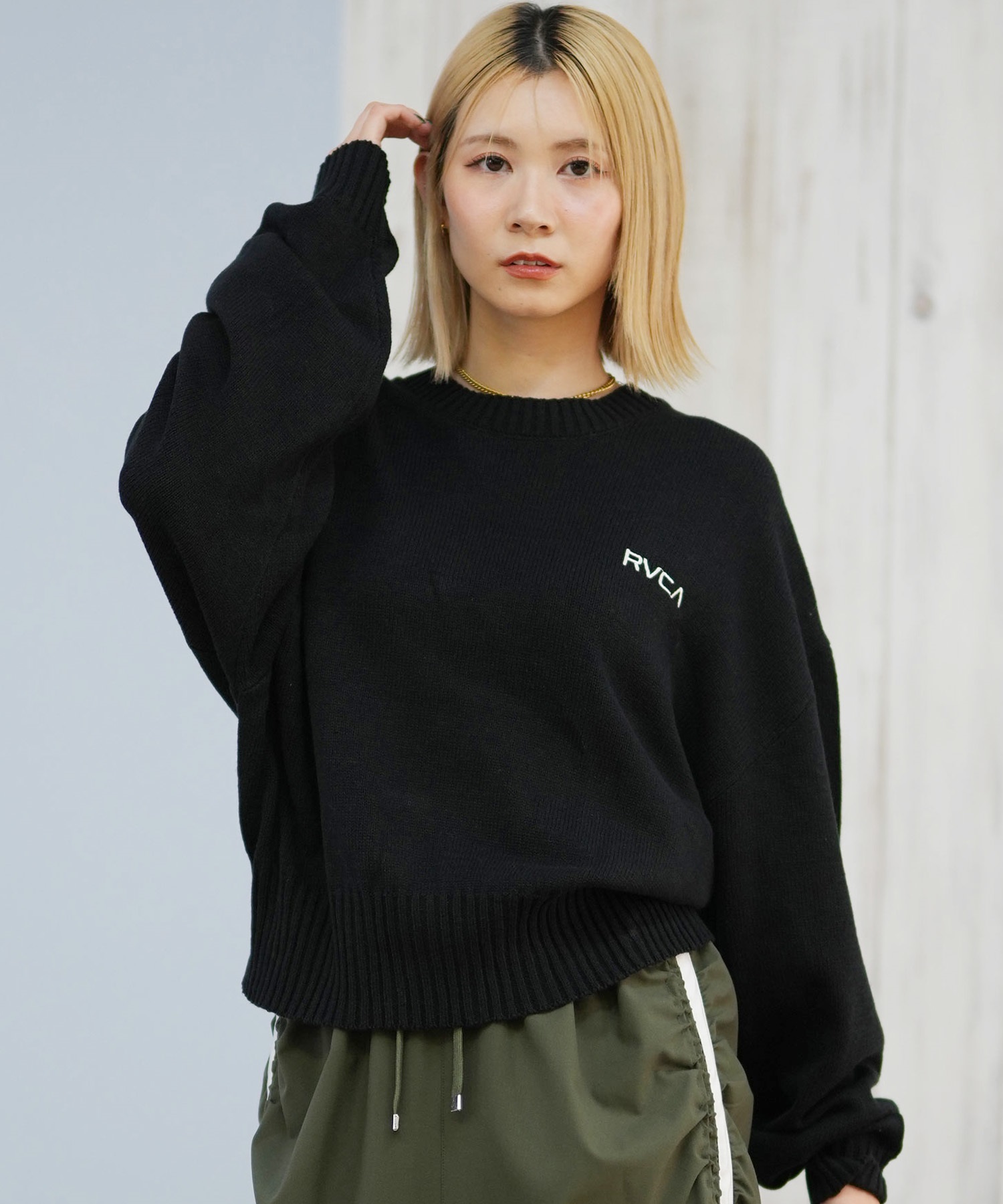 RVCA ルーカ ニット セーター レディース バックプリント ロゴ ARCH