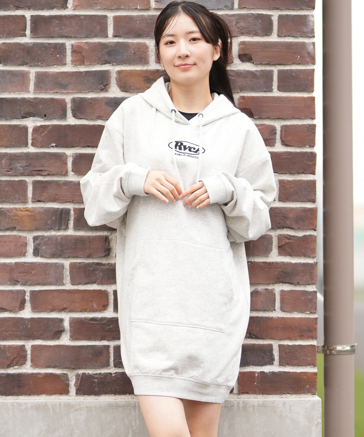 ゆか　　　Bobワンピース RVCA ルーカ ワンピース レディース シンプル ロゴ 裏毛 CLASSIC