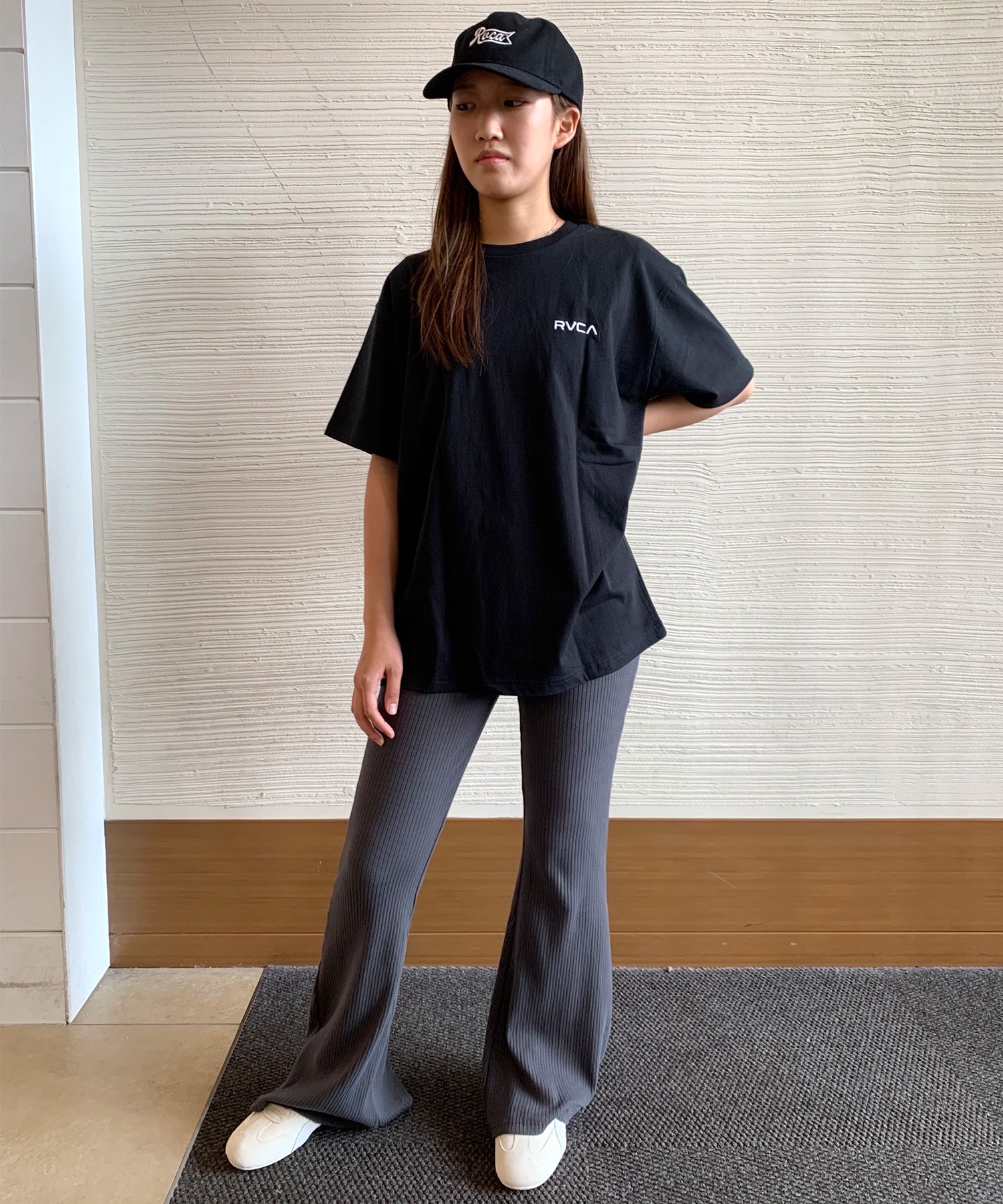 RVCA ルーカ 半袖 Tシャツ レディース バックプリント BUTTERFLY