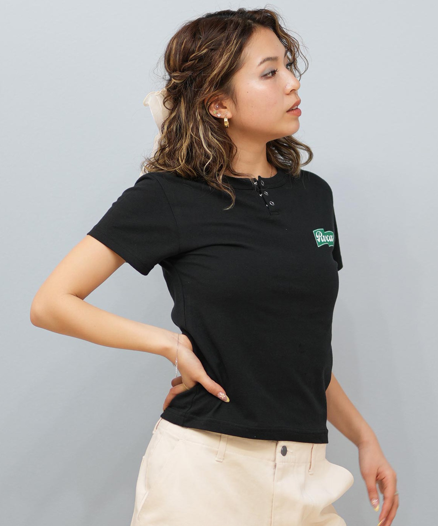 RVCA ルーカ 半袖 Tシャツ レディース バックプリント ショート丈 BF04C-206(BLK-S)