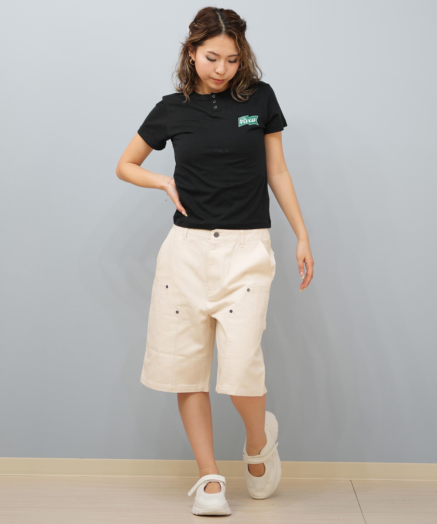 RVCA ルーカ 半袖 Tシャツ レディース バックプリント ショート丈 BF04C-206(BLK-S)