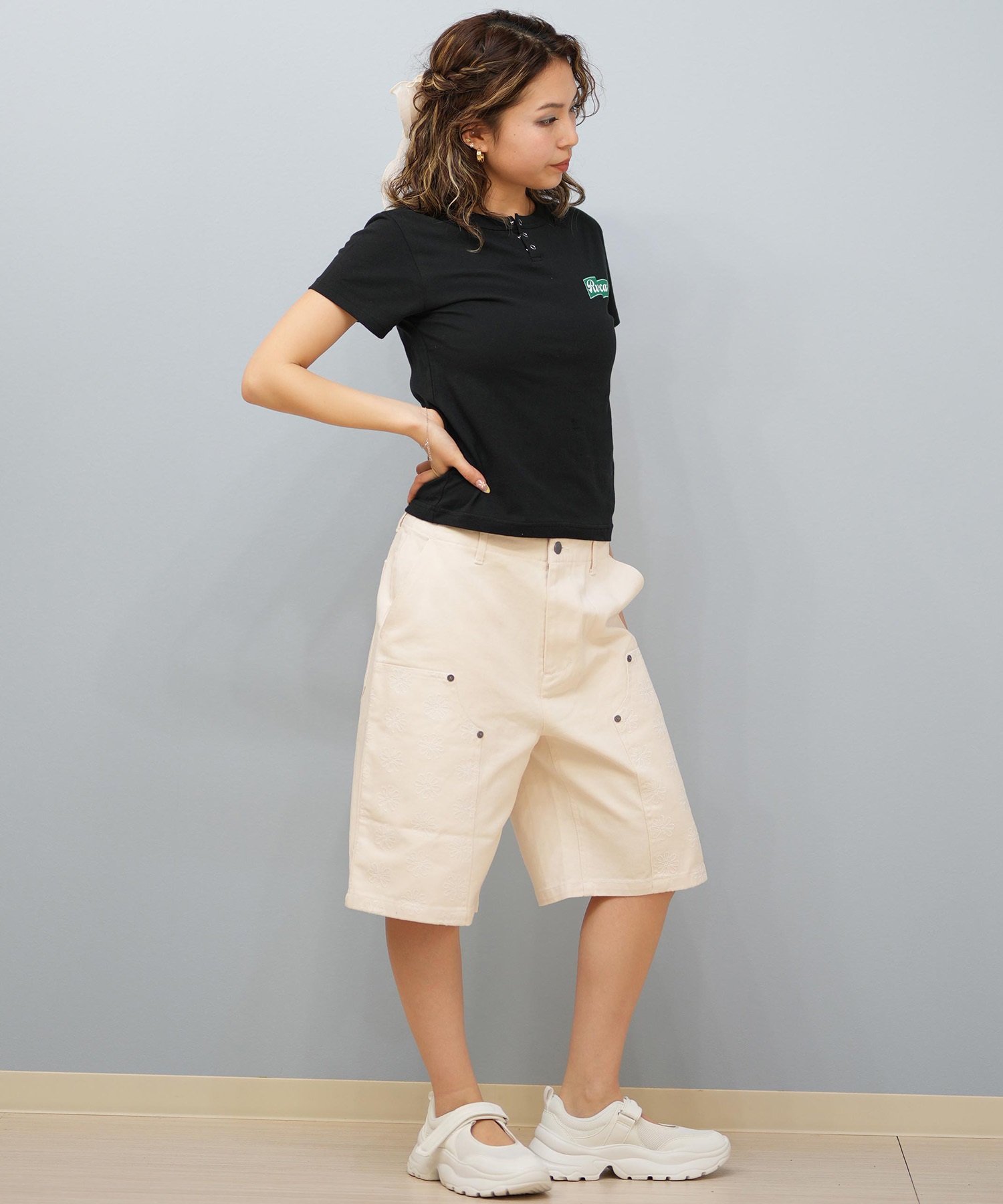 RVCA ルーカ 半袖 Tシャツ レディース バックプリント ショート丈 BF04C-206(BLK-S)