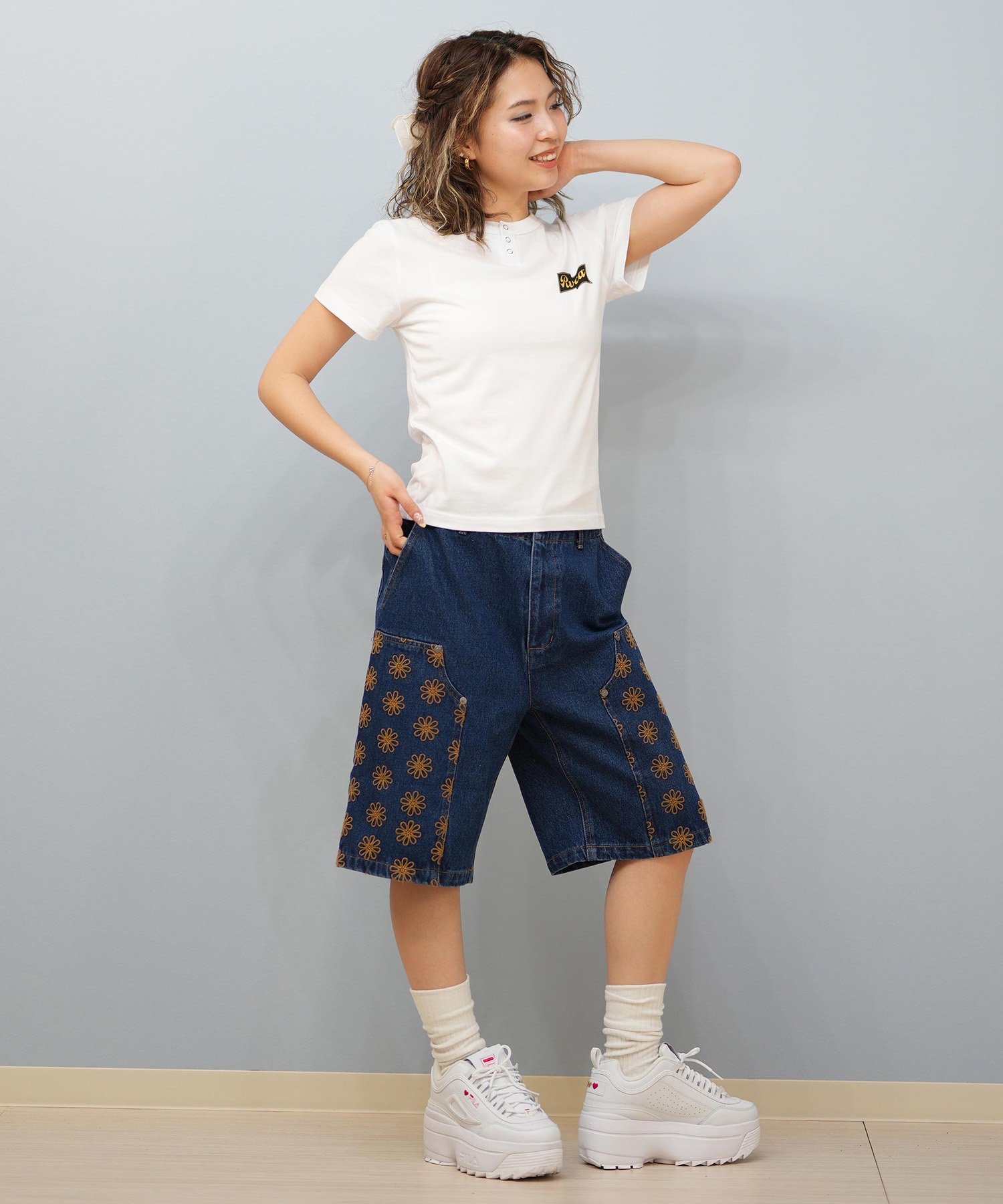RVCA ルーカ 半袖 Tシャツ レディース バックプリント ショート丈 BF04C-206(BLK-S)