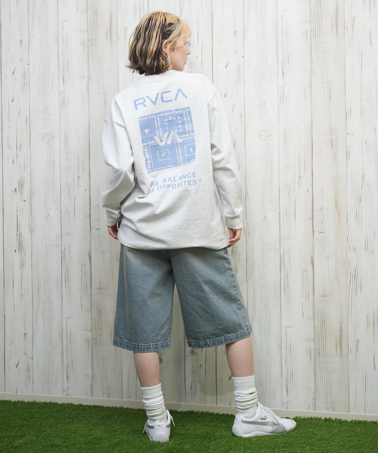 RVCA ルーカ レディース 長袖 Tシャツ バンダナ柄ロンT BF043