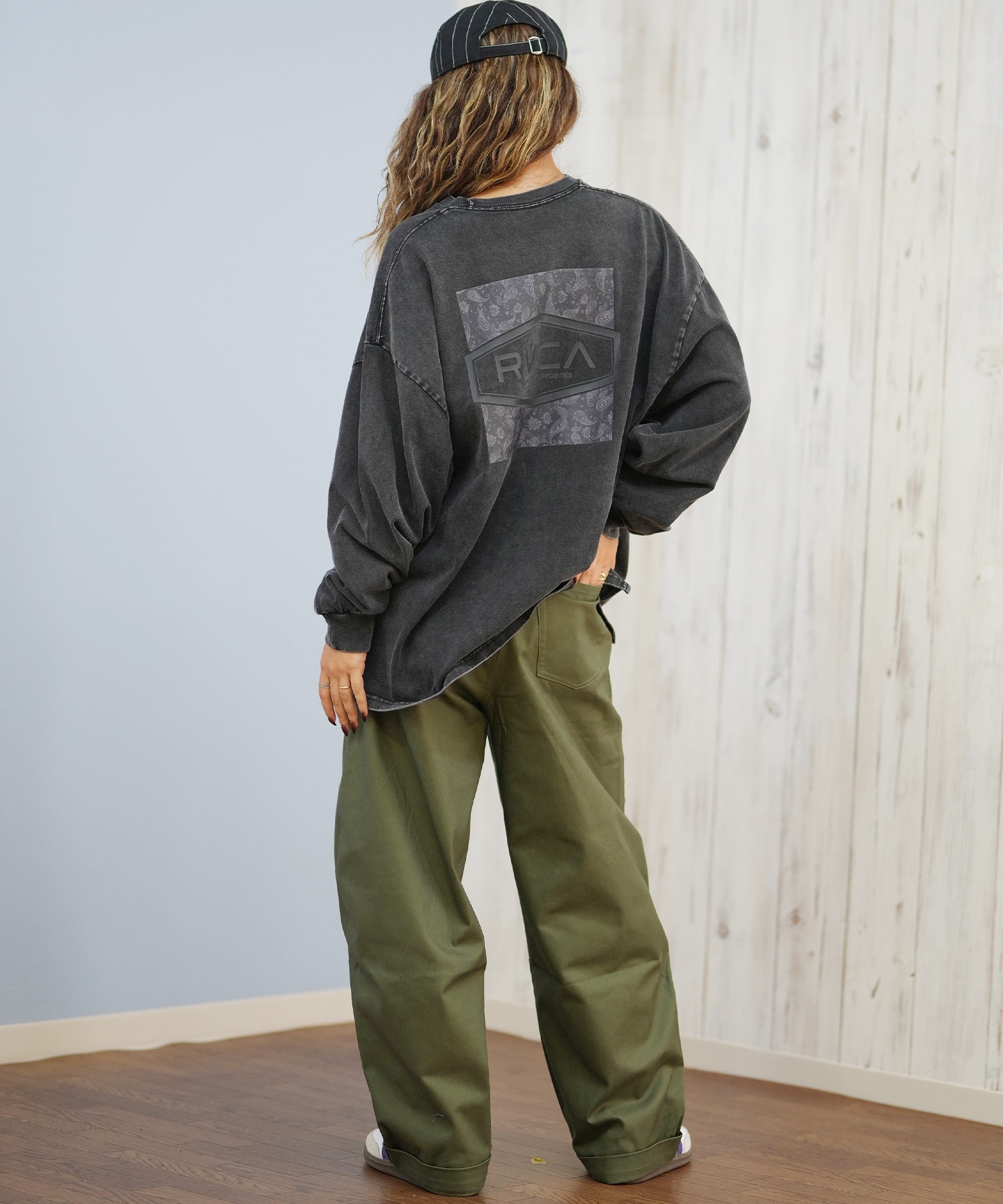 RVCA ルーカ 長袖 Tシャツ ロンT レディース バックプリント ロゴ