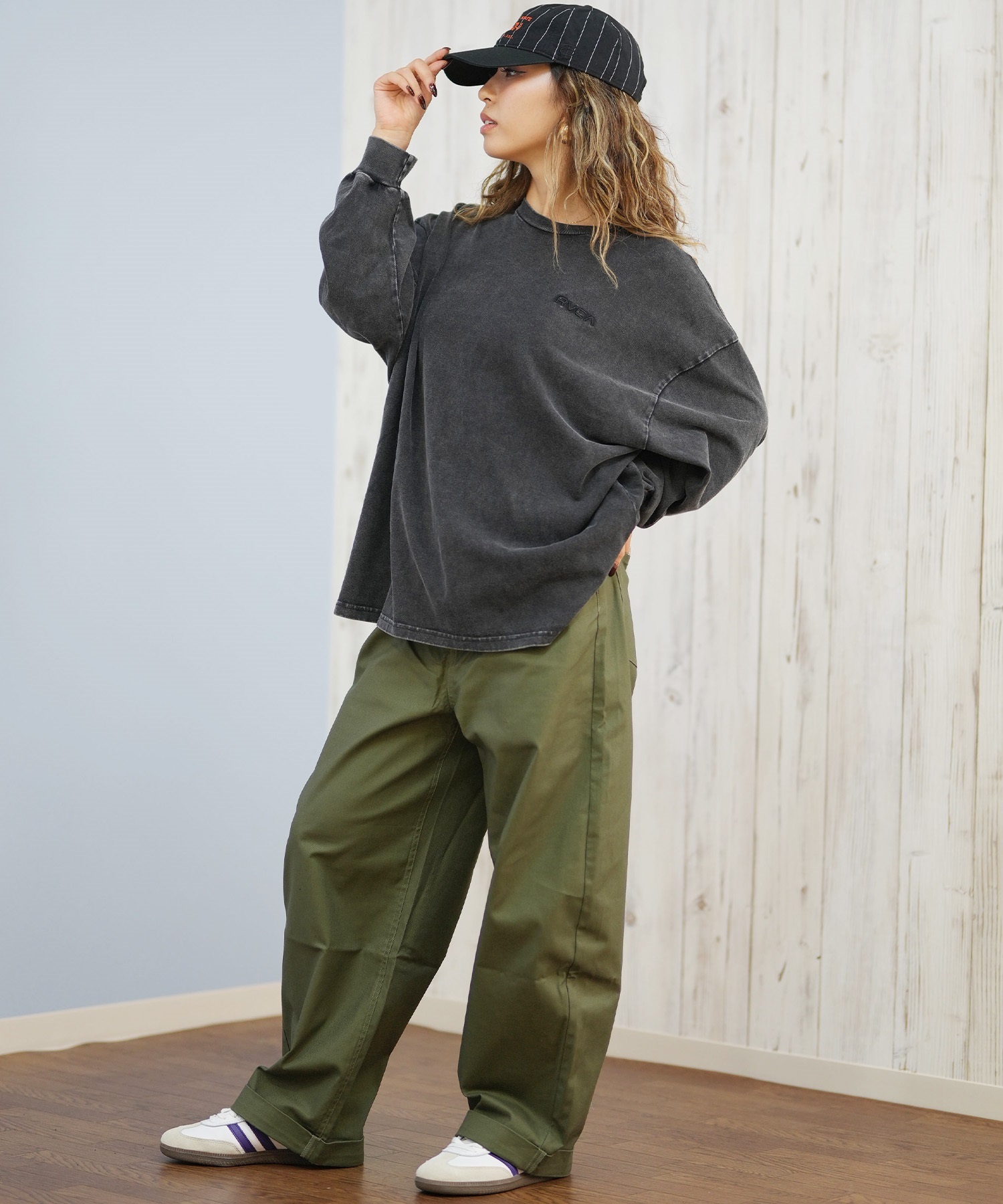 RVCA ルーカ 長袖 Tシャツ ロンT レディース バックプリント ロゴ