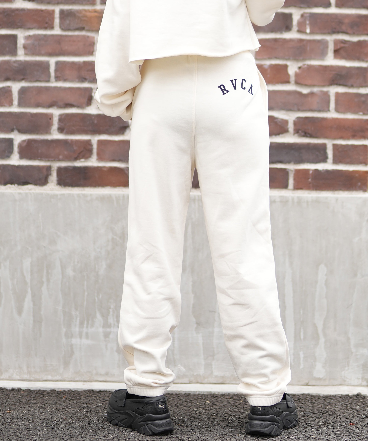 RVCA ルーカ ロングパンツ レディース スウェット パンツ ロゴ セットアップ対応 BF044-702(BLK-S)