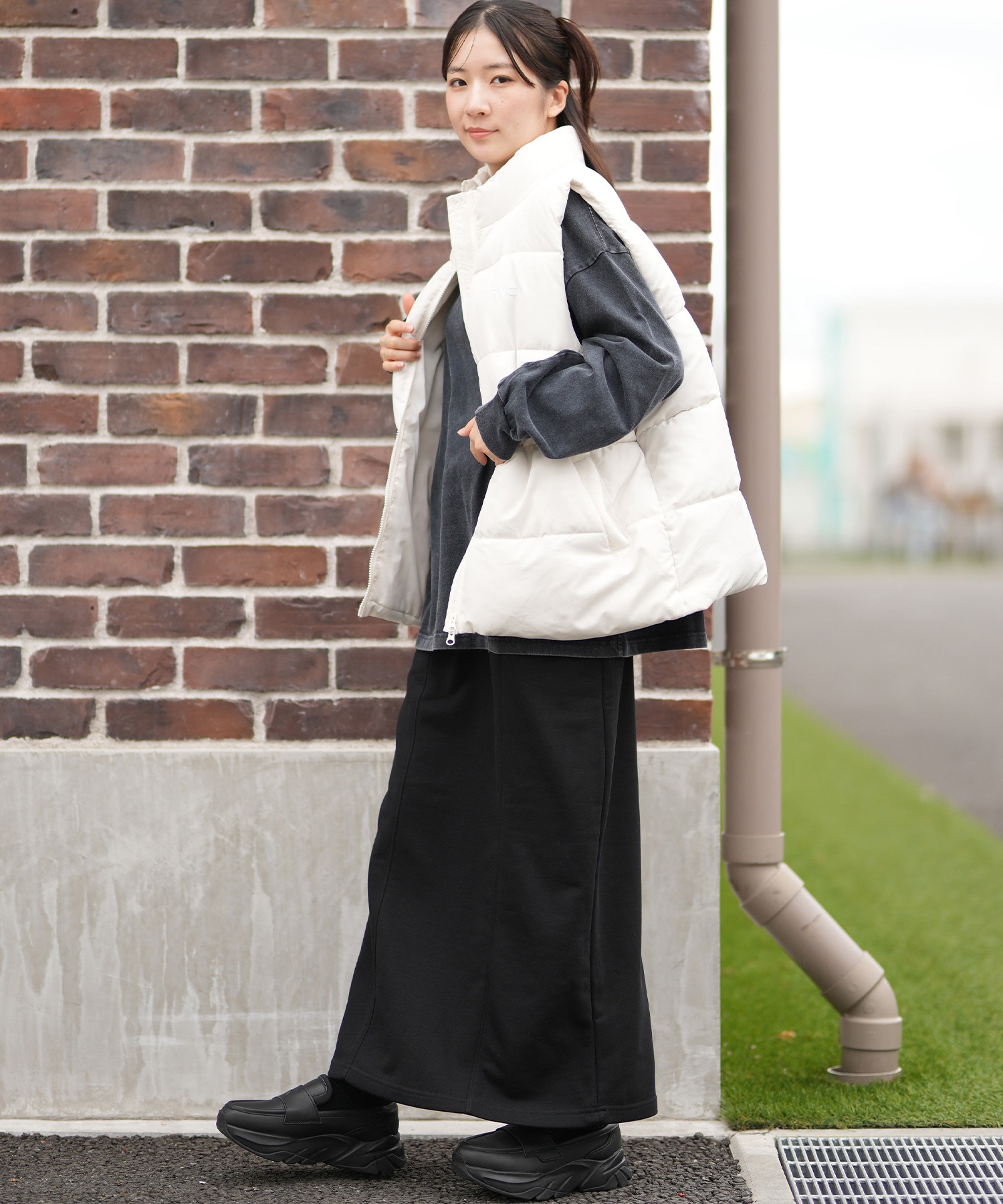RVCA ルーカ スカート レディース ロングスカート ロゴ セットアップ対応 MINI RVCA SWEAT SKIRT BF044-602(BLK-S)