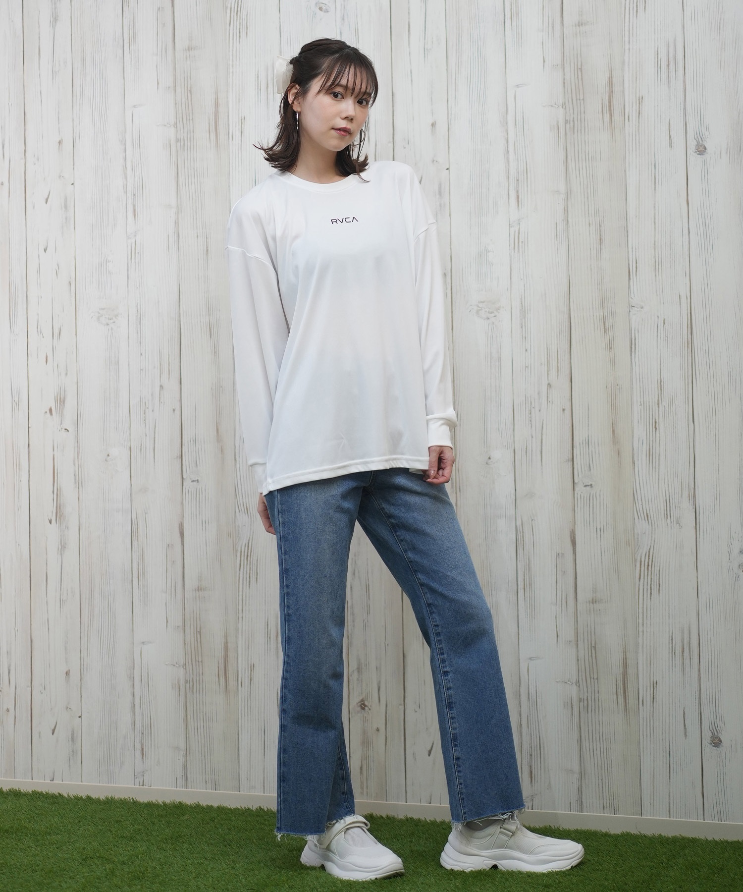 RVCA ルーカ ラッシュガード レディース 長袖 Tシャツ ロンT バックリボン 水陸両用 UVカット BACK SPLIT LS BF043-053(WHT-M)