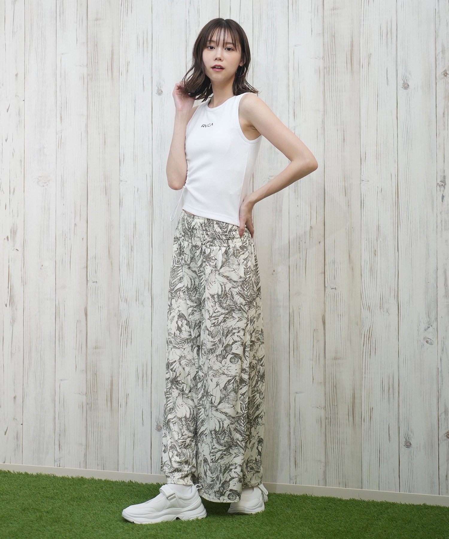 RVCA ルーカ ラッシュガード レディース タンクトップ カップ付
