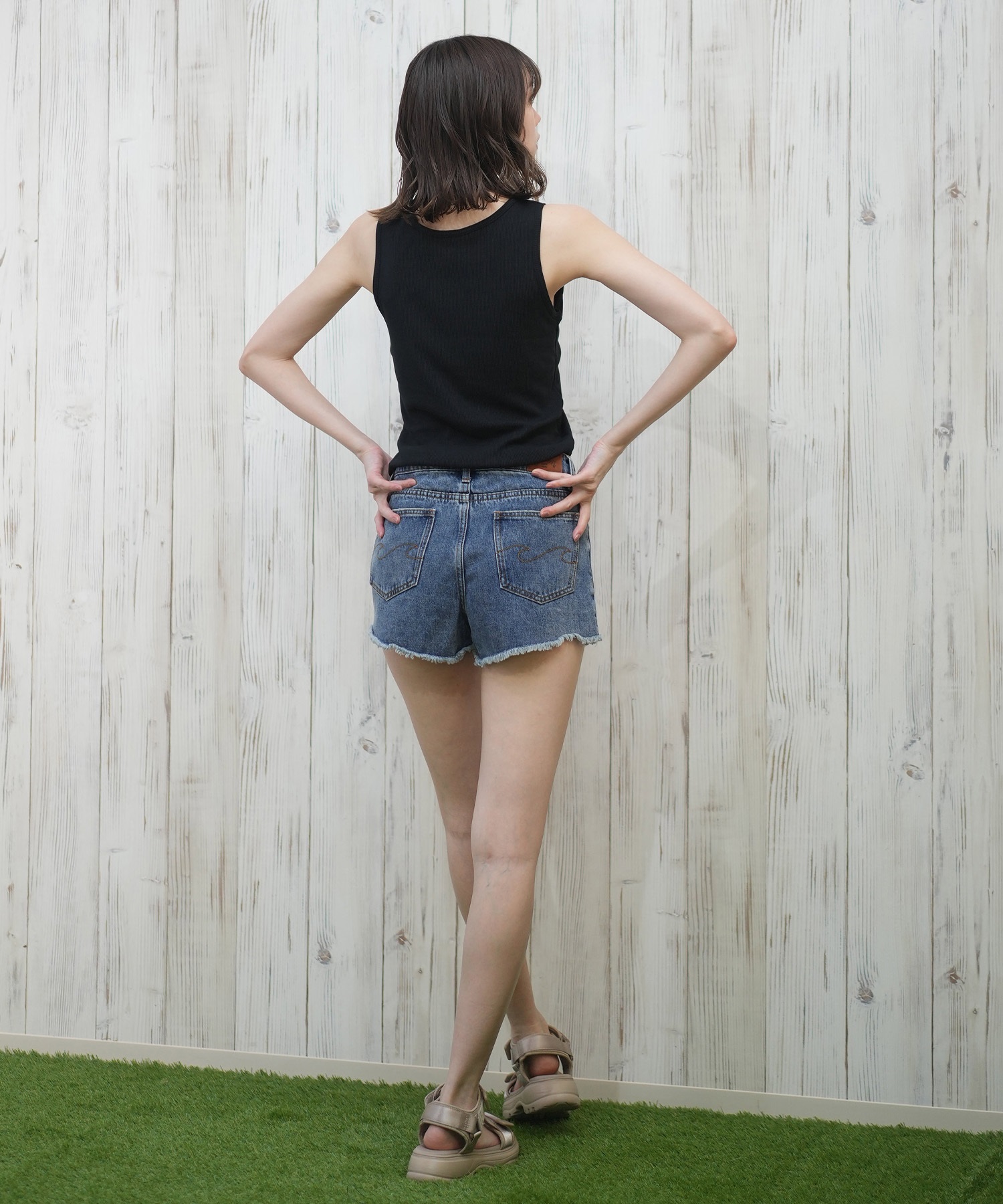RVCA ルーカ ラッシュガード レディース タンクトップ カップ付