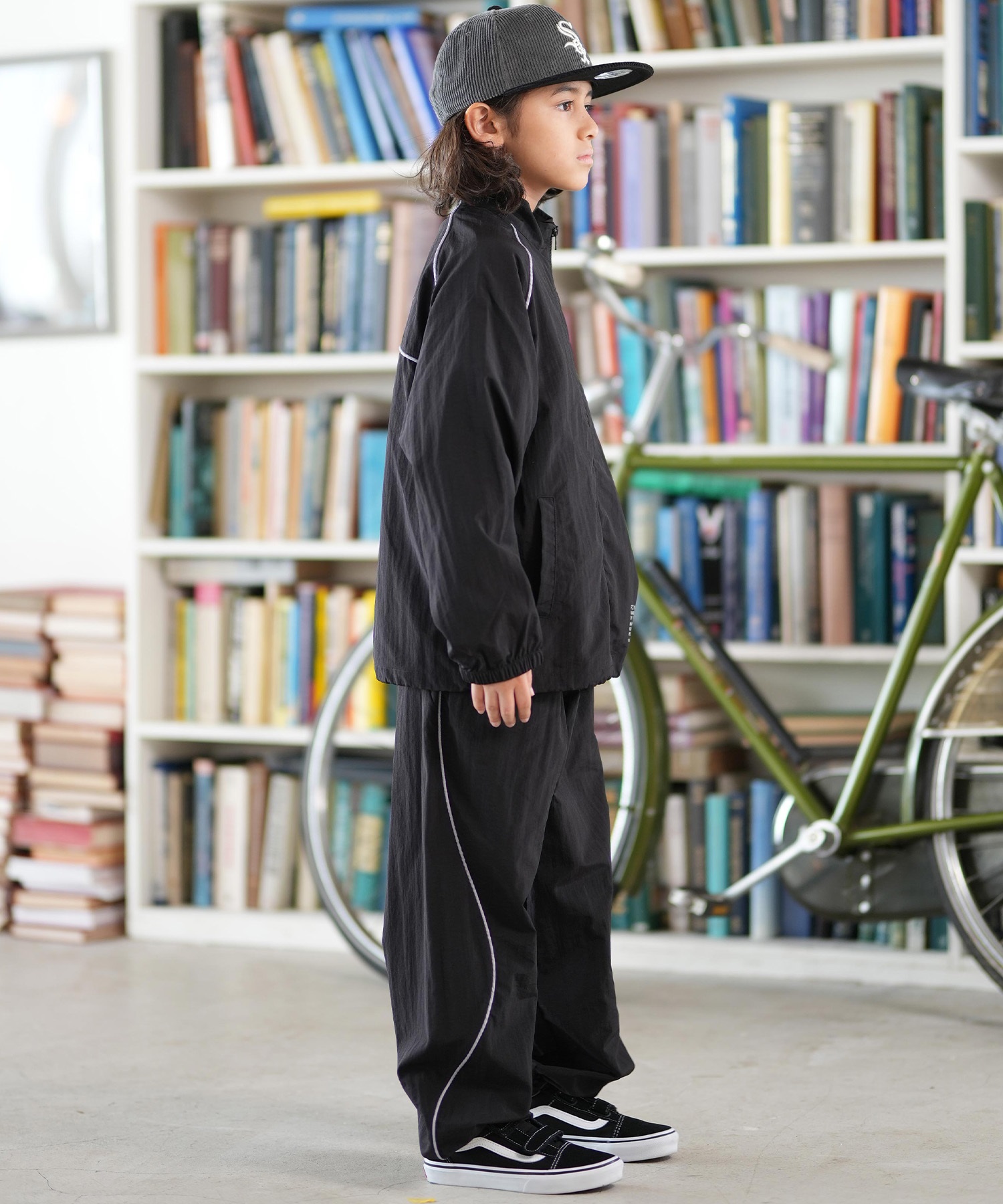 RVCA ルーカ ナイロン ジャケット キッズ ジュニア 子供 バックプリント ロゴ MIL NYLON JACKET BF046-751(BLK-140cm)
