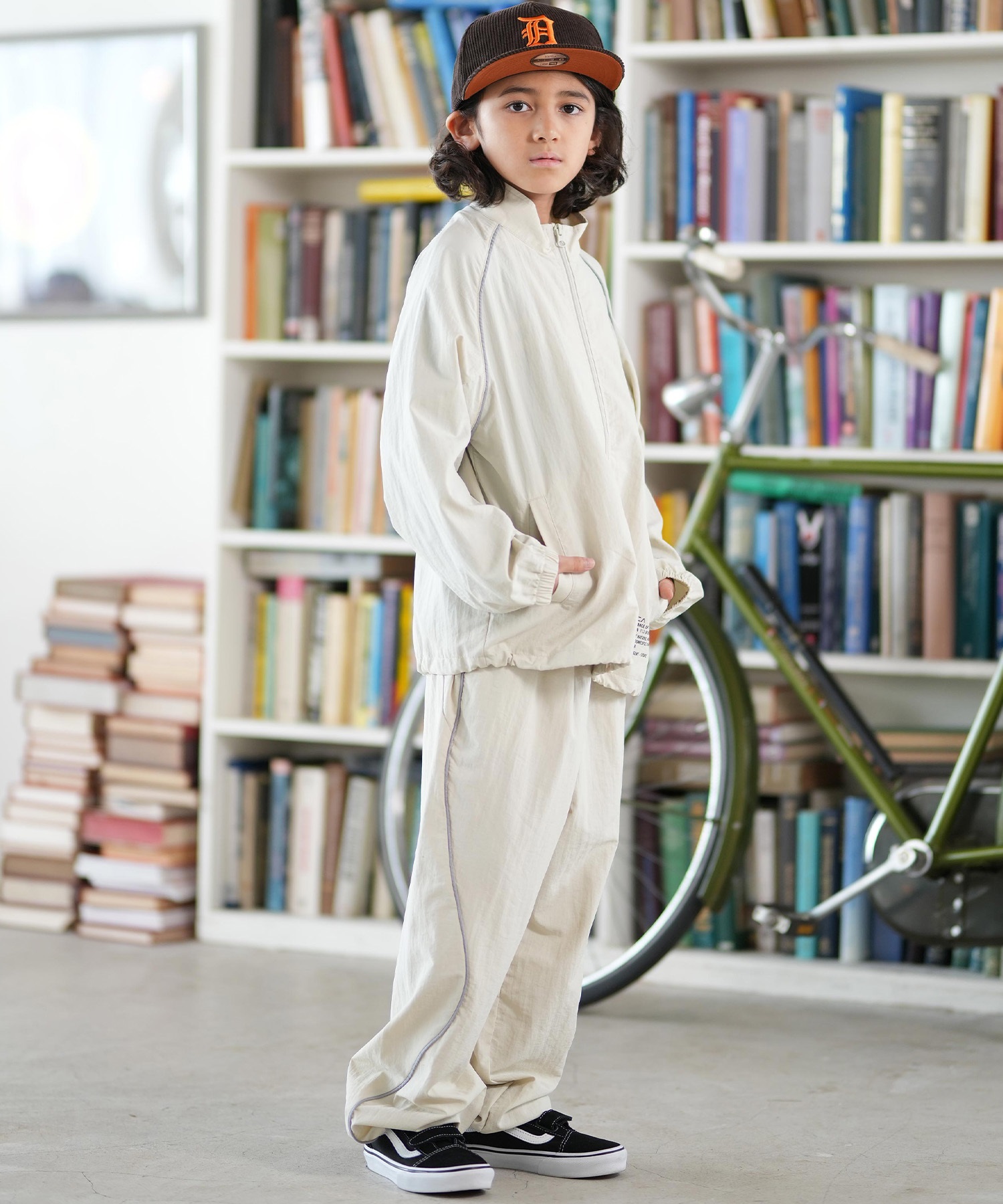 RVCA ルーカ ナイロン ジャケット キッズ ジュニア 子供 バックプリント ロゴ MIL NYLON JACKET BF046-751(BLK-140cm)