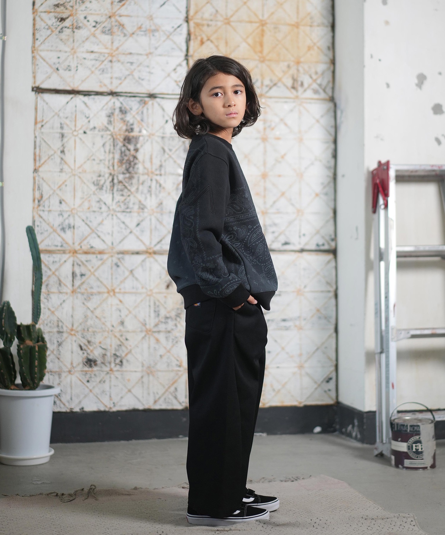 ハルカ出品　トレーナー Black Trackside Fleece Crew (3227548) | New Balance