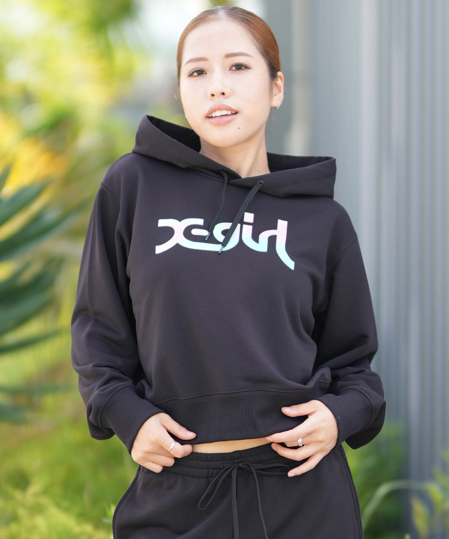 X-girl SPORTS エックスガールスポーツ プルオーバー パーカー レディース クロップド丈 ショート丈 ロゴ 155253012002(BK-M)