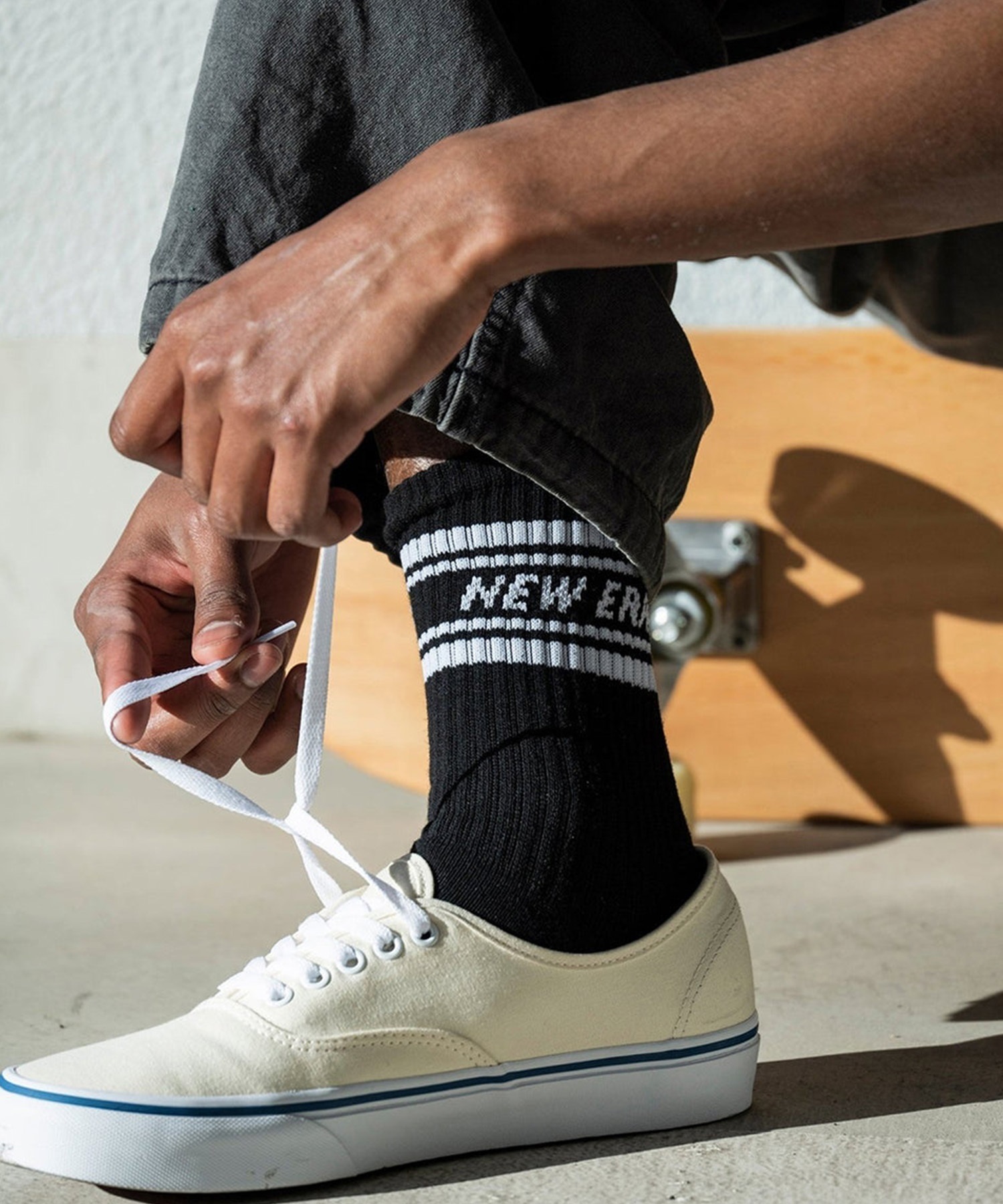 NEW ERA ニューエラ ソックス 靴下 ロゴ クルー丈 SOCKS CREW 3足セット ライン 14518182(BLK-25.0cm)