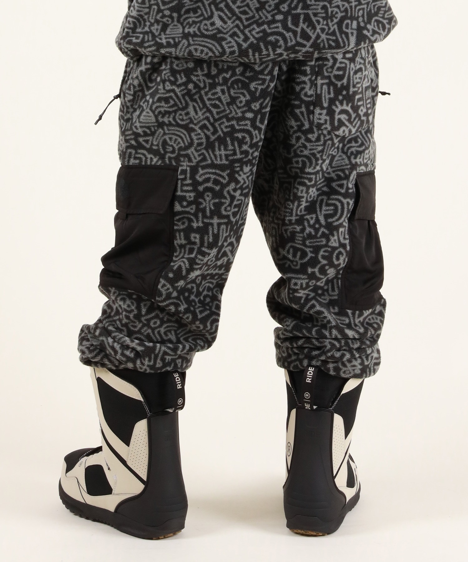 AUTUMN オータム BASK CARGO PANT スノーボード ウェア インナーウェア ユニセックス ムラサキスポーツ 25-26モデル MM D25【2526】(BARKCAMO-S)