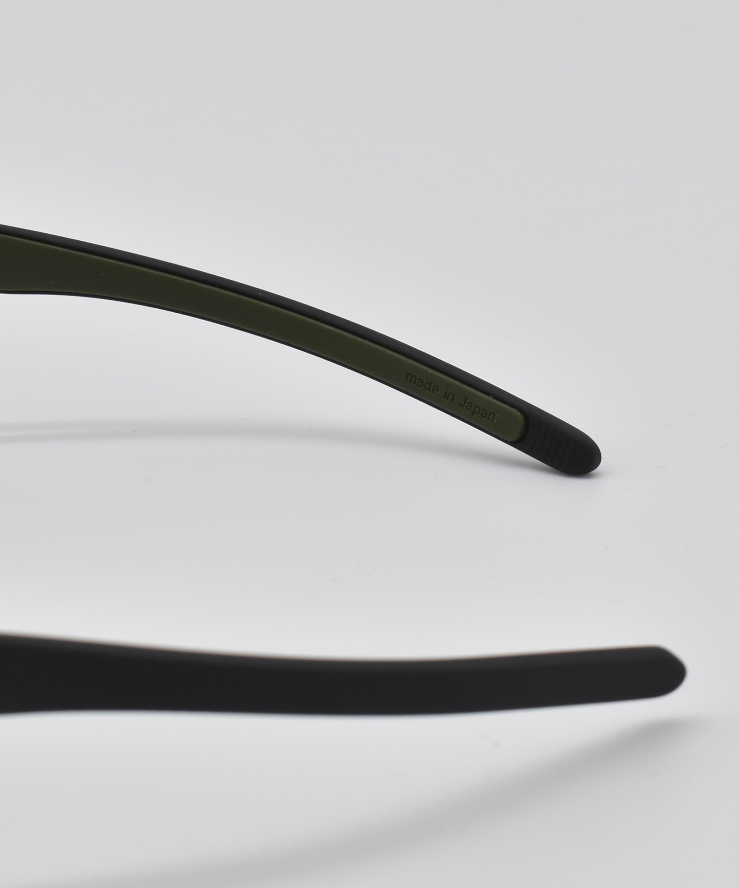 Eyevol アイヴォル サングラス紫外線予防 偏光 CONLON III 51 ムラサキ