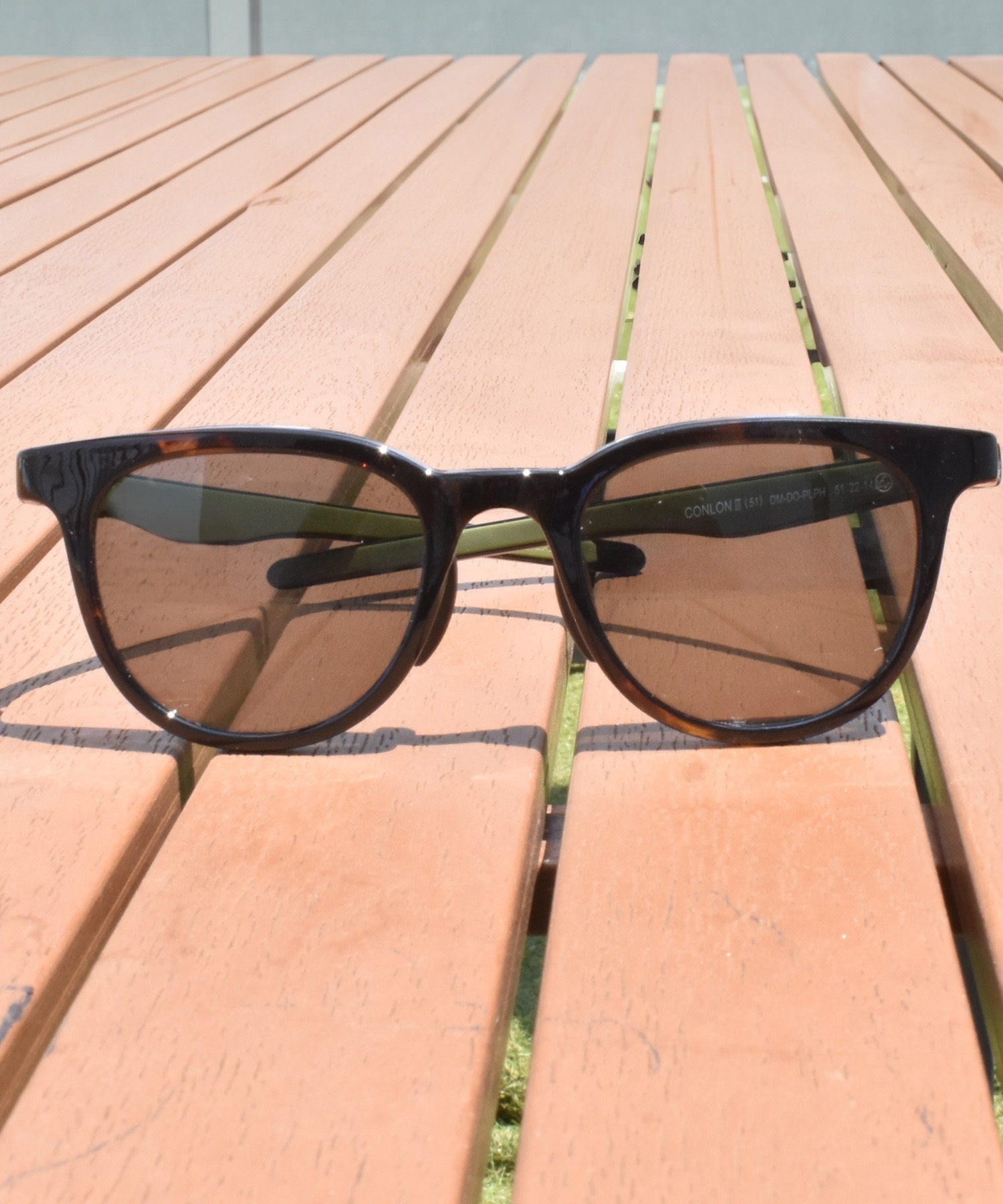 Eyevol アイヴォル サングラス 紫外線予防 偏光 調光 CONLON III 51