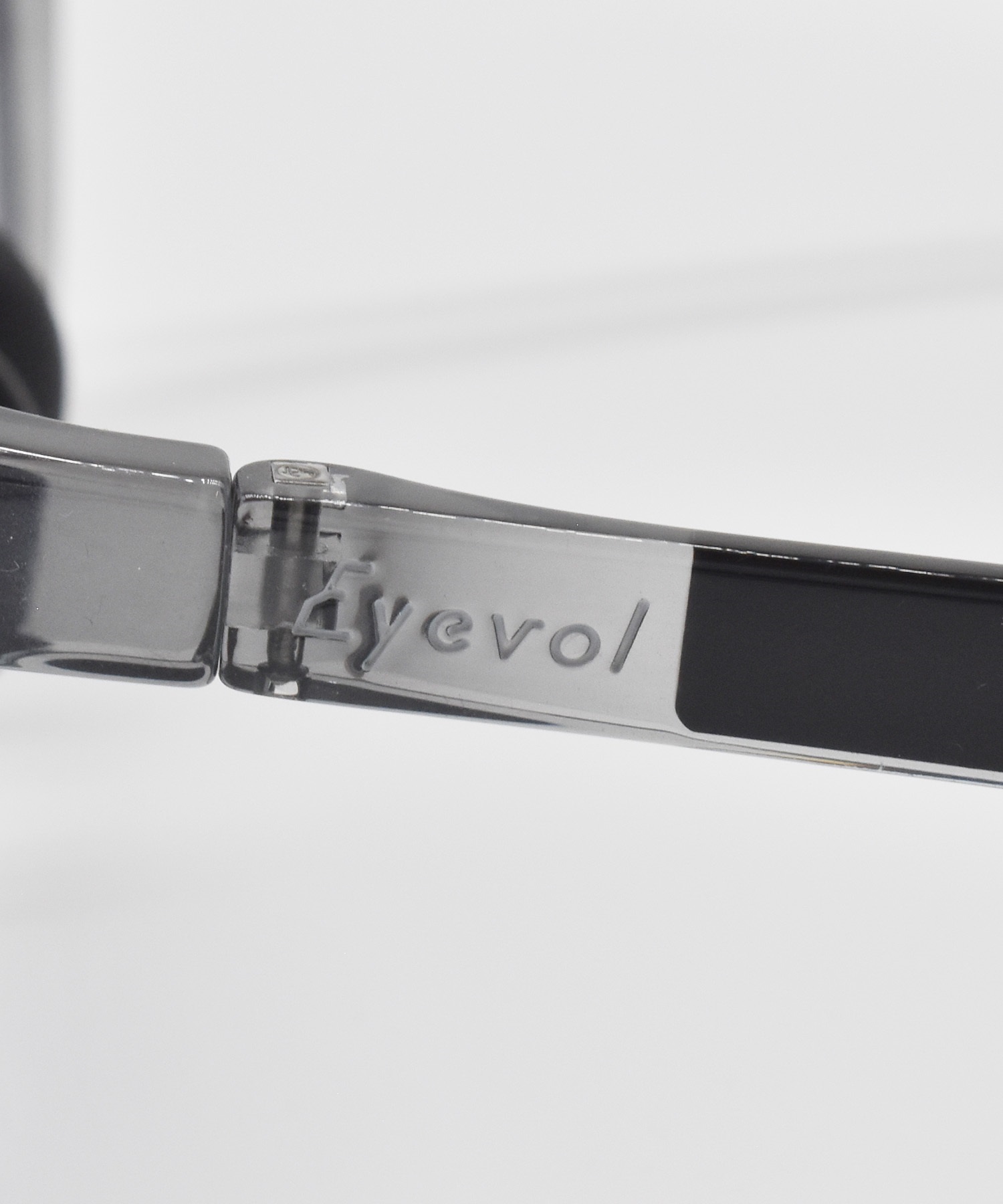 雲海 M250429B【4K】海上自衛隊 護衛艦『いせ』 佐世保基地 入港