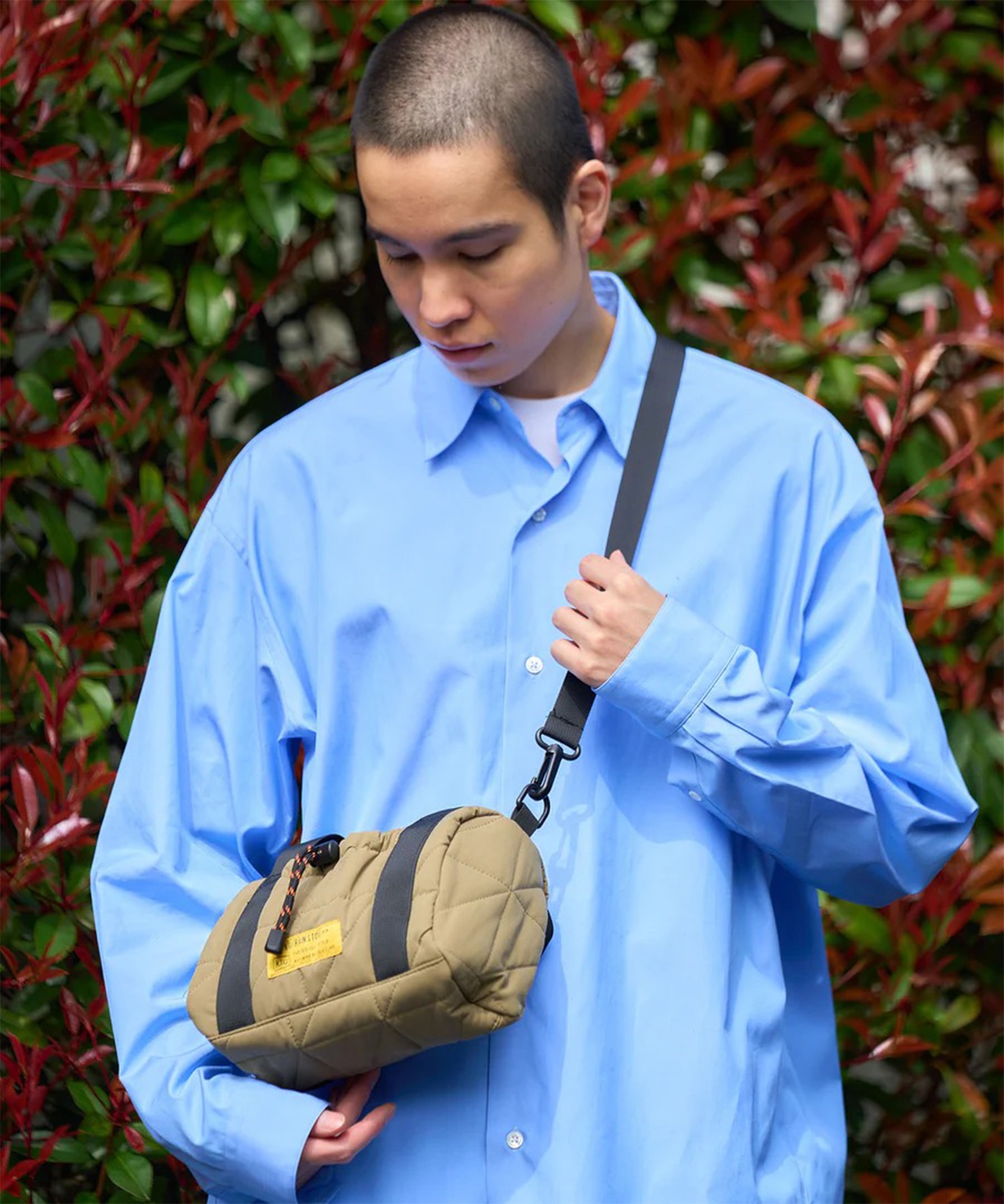 KiU キウ ショルダーバッグ スクエアパデッドミニボストンバッグ K476