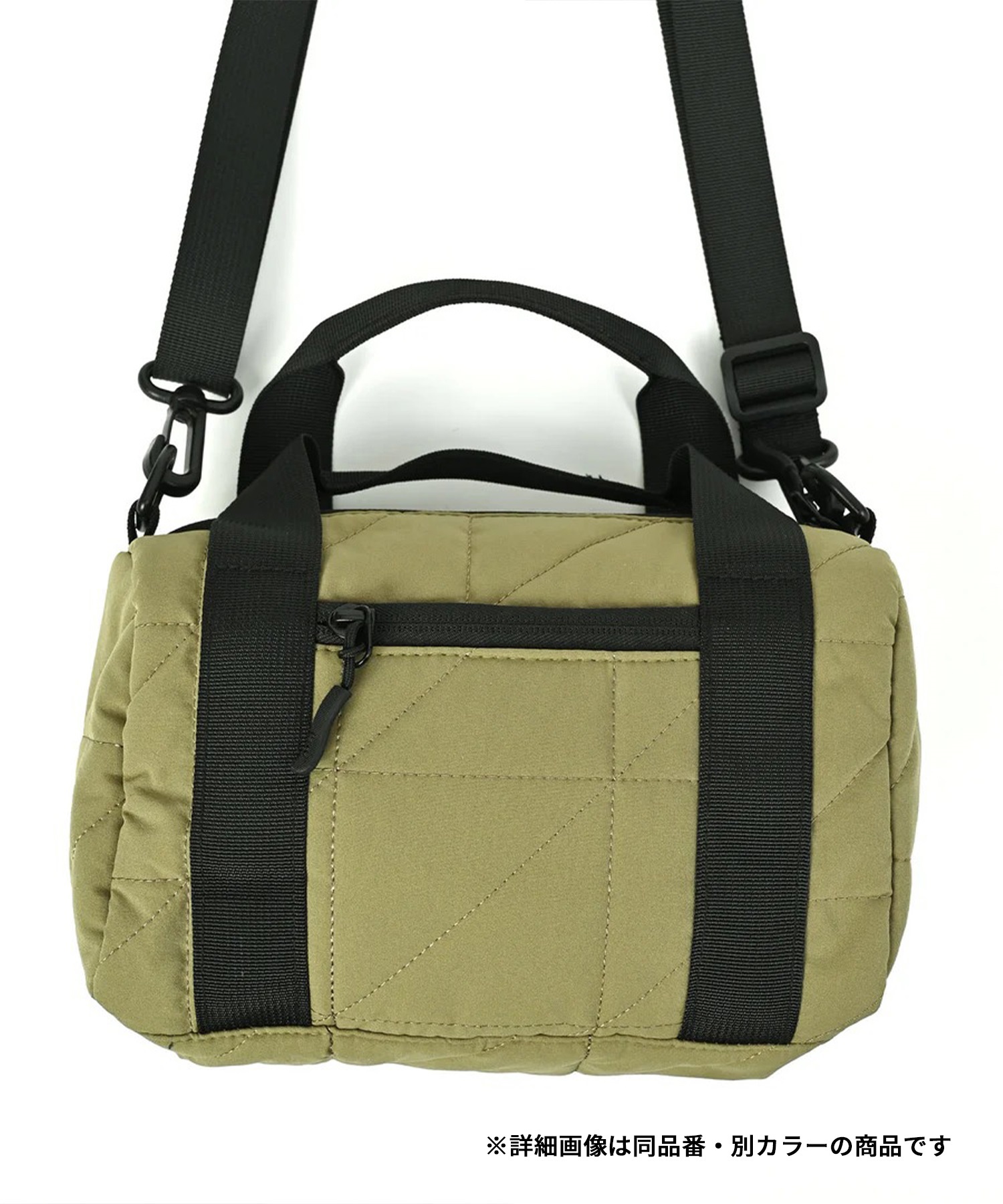 KiU キウ ショルダーバッグ スクエアパデッドミニボストンバッグ K476 KiU キウ ショルダーバッグ スクエアパデッドミニボストンバッグ K476