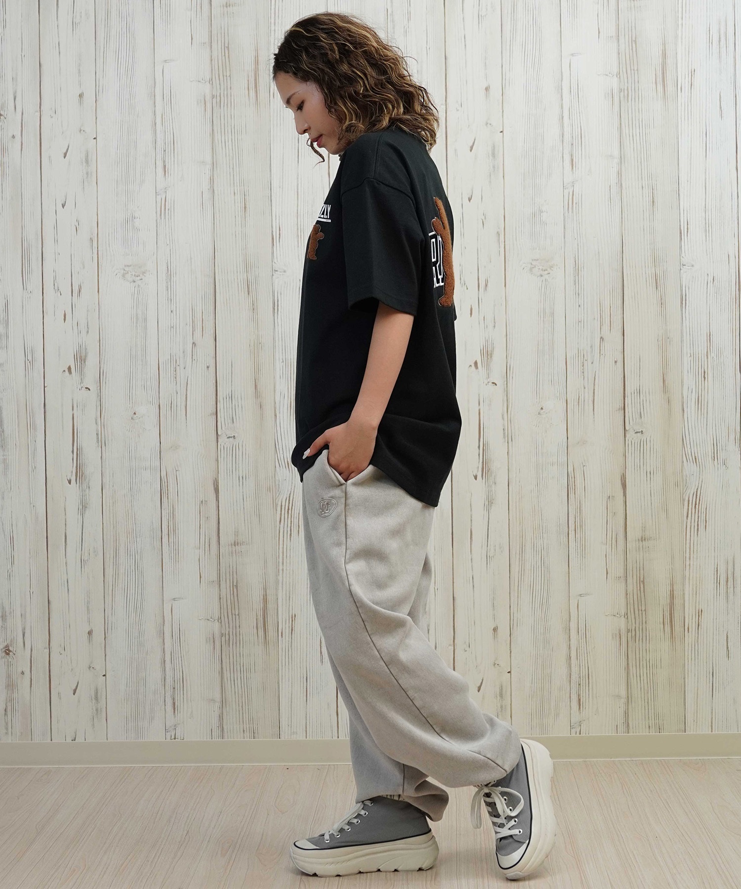 GRIZZLY グリズリー 半袖 Tシャツ レディース バックプリント オーバー