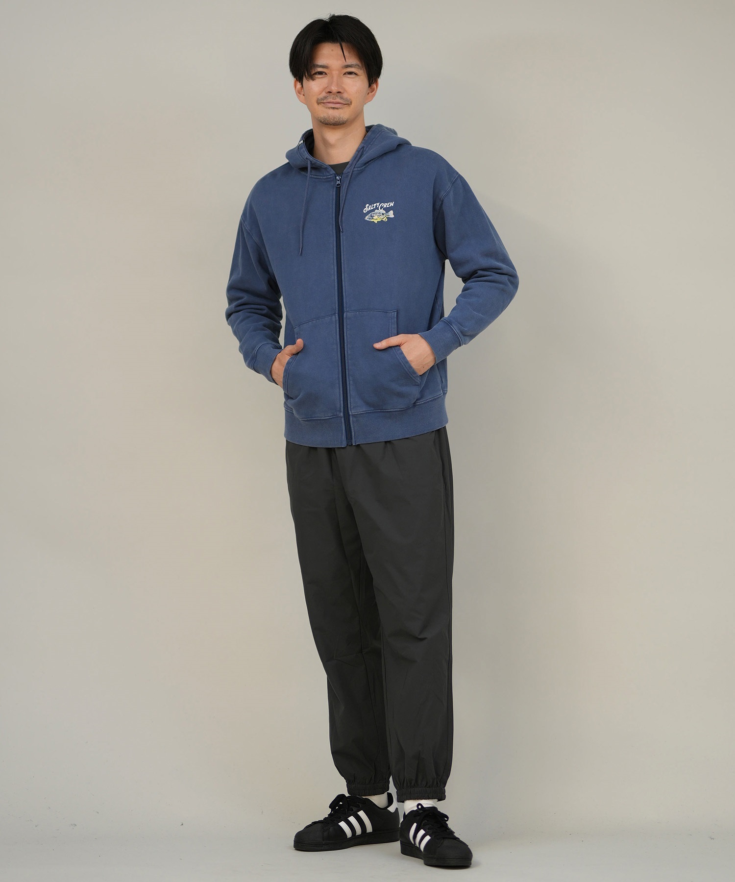 SALTY CREW ジップフーディー サイズ L SALTY CREW ソルティークルー ジップアップ パーカー メンズ