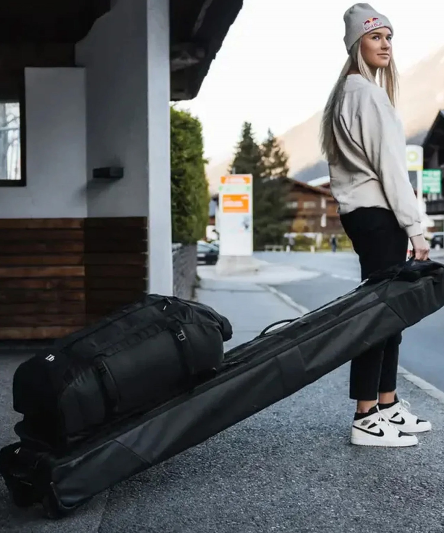 DB ディービー スノーボード ボードケース スノー ローラー プロ 70L