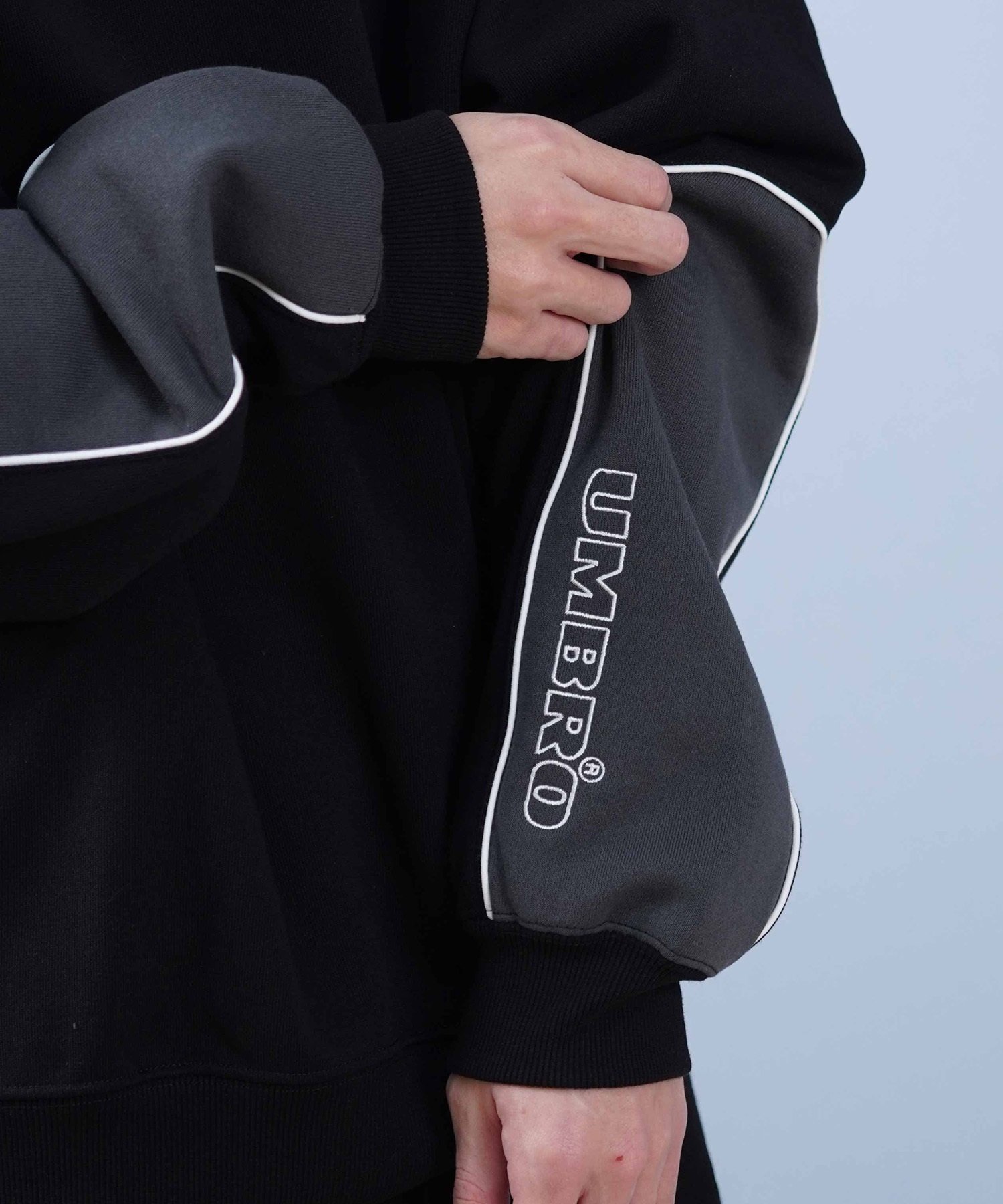 UMBRO アンブロ トレーナー ユニセックス スウェット クルーネック セットアップ対応 MD11MSMCL01  スウェット/トレーナー｜ムラサキスポーツオンラインストア 通販