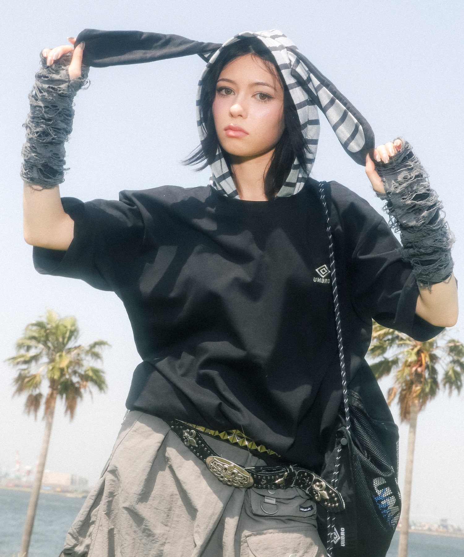 韓国*UMBRO■XMOONSUN] リンガー レタリング 半袖 M UMBRO(アンブロ) Tシャツ・カットソー(メンズ) - 海外通販のBUYMA