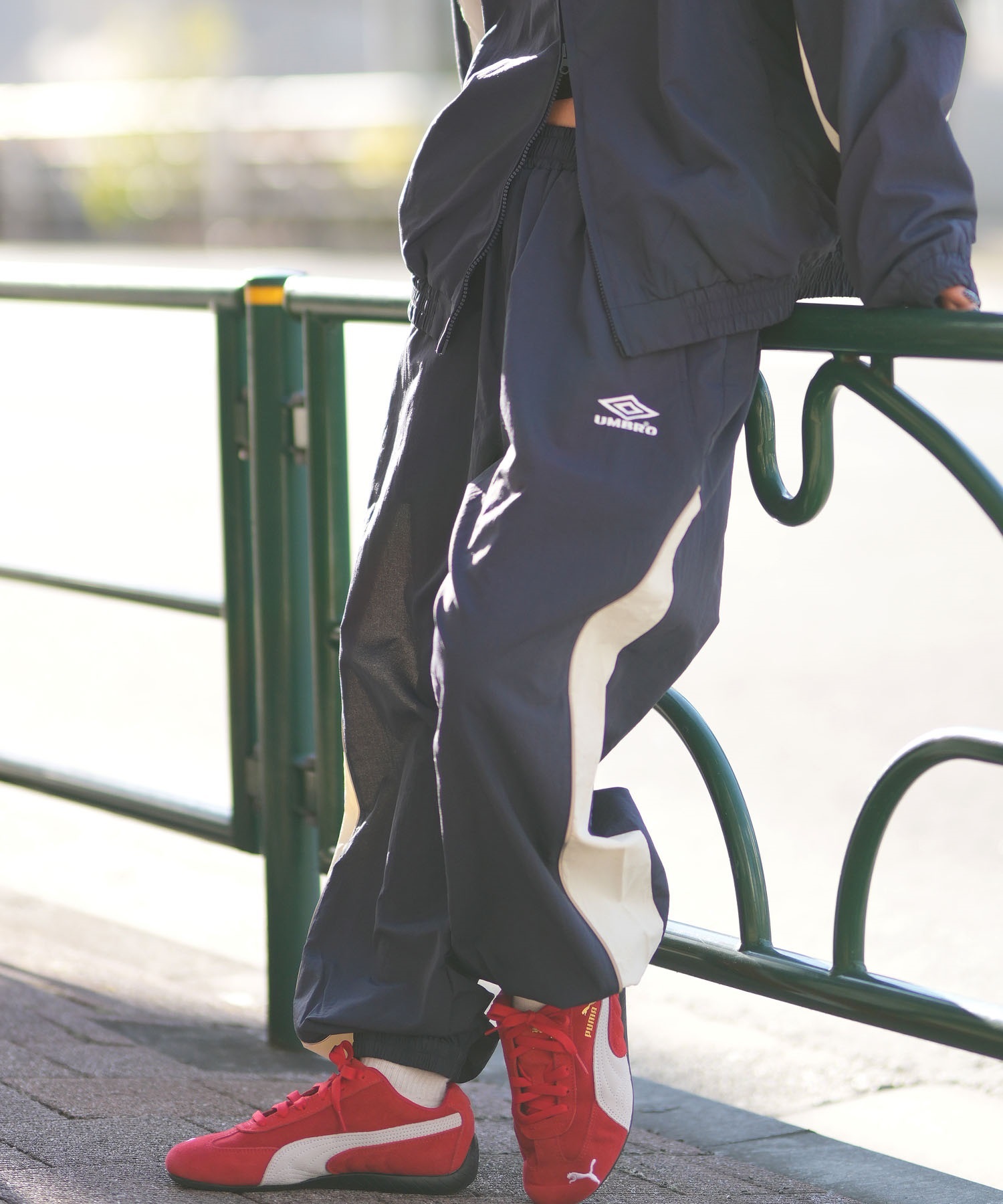 UMBRO アンブロ トラックパンツ レディース オーバーサイズ セットアップ対応 WMD18MSPT01 ムラサキスポーツ限定(BK/GY-S)