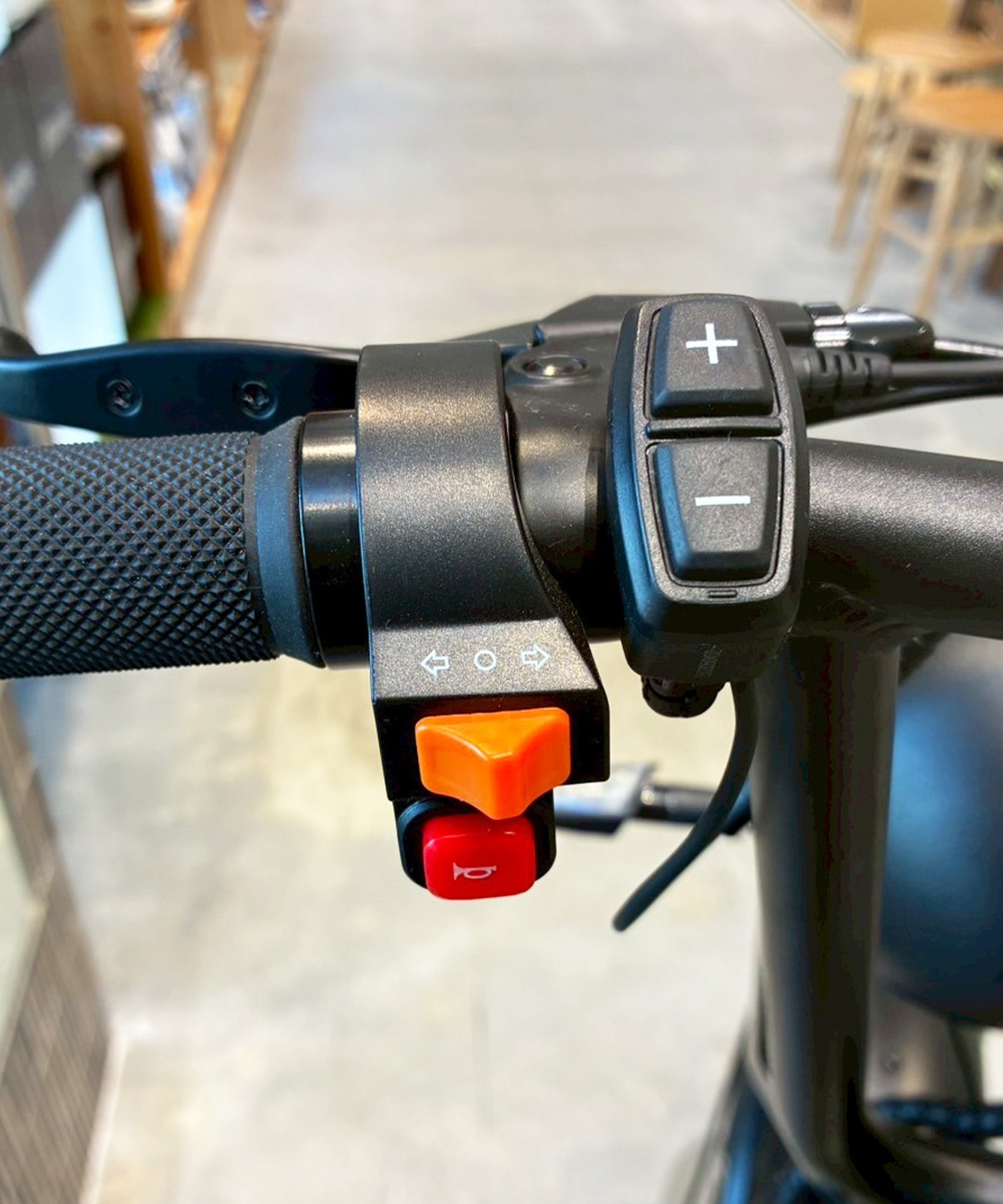 チャリ BRONX ブロンクス 特定小型原動機付自転車 16inch BRONXBUGGY