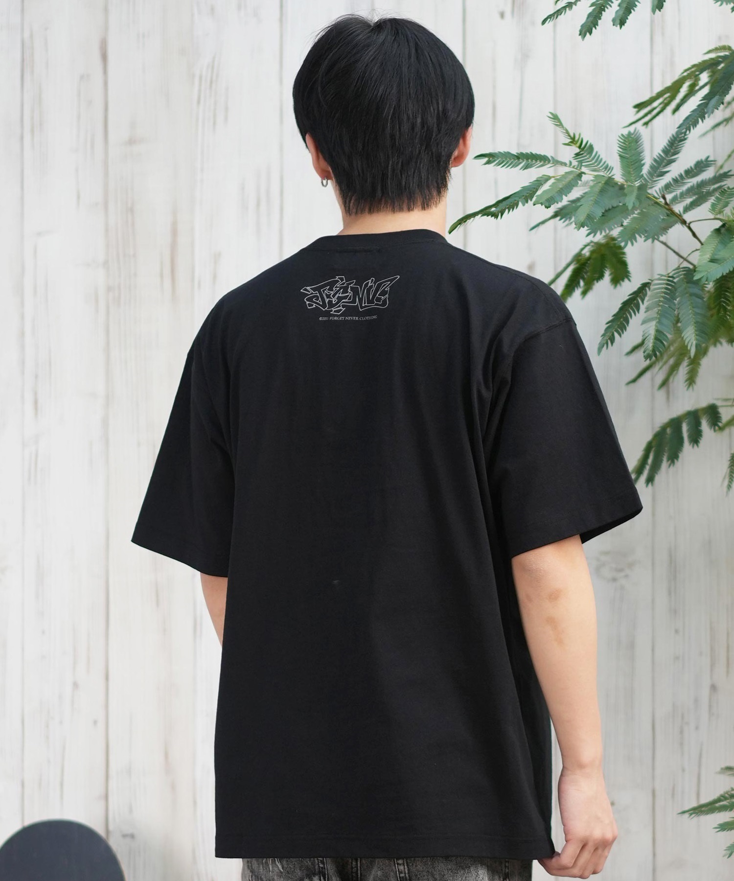 fog forward wrmfzy 限定 コラボモデル Tシャツ 黒 FORGET NEVER フォーゲットネバー 半袖 Tシャツ メンズ フロント