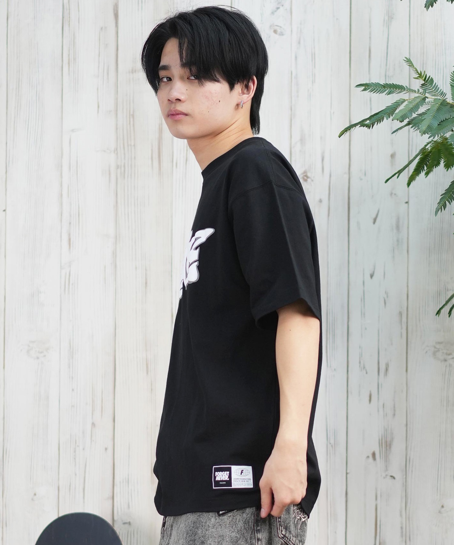 FORGET NEVER フォーゲットネバー 半袖 Tシャツ メンズ フロント