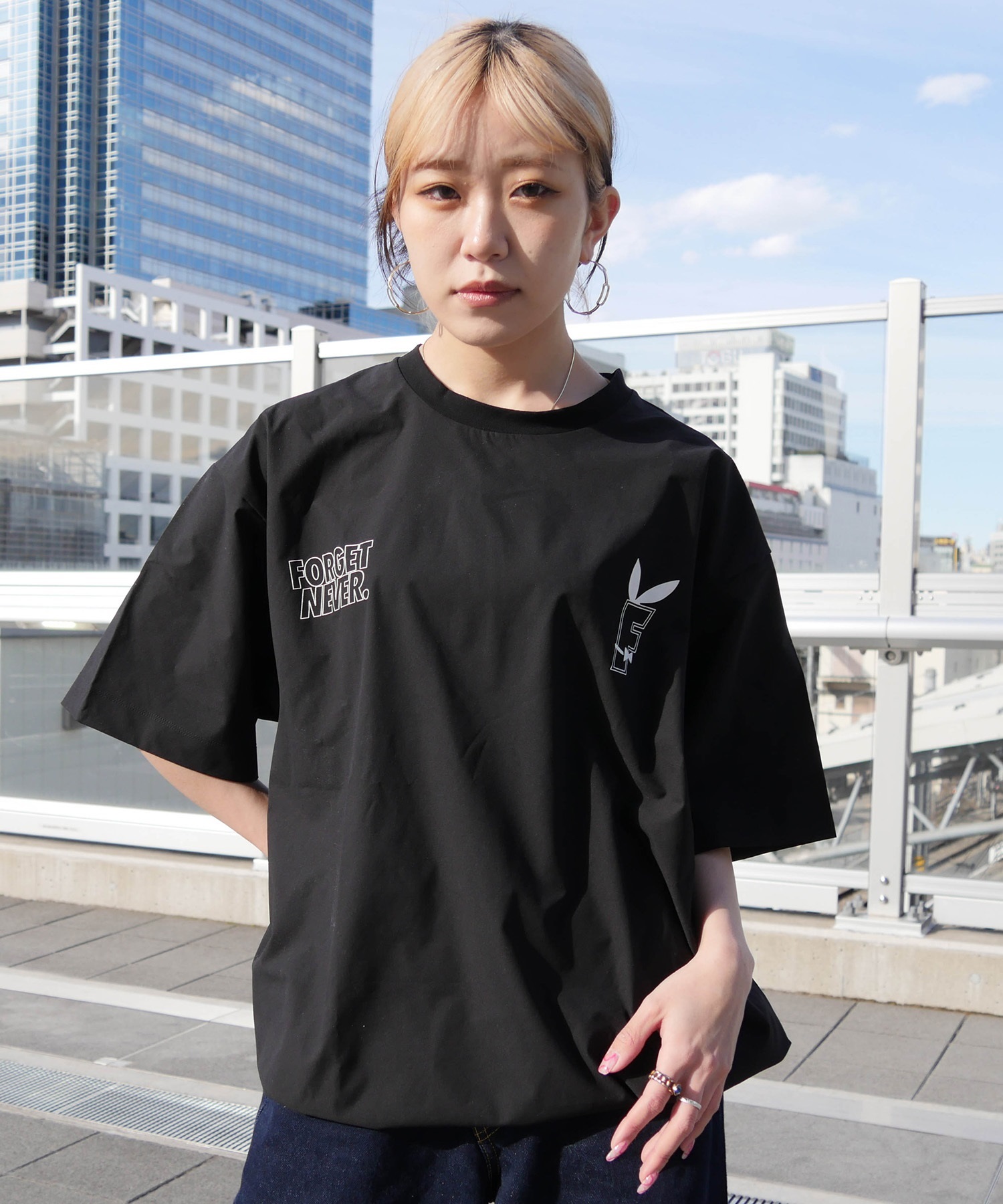 FORGET NEVER フォーゲットネバー 半袖 Tシャツ メンズ バックプリント オーバーサイズ 252OO1ST633FN ムラサキスポーツ限定(BLK-M)