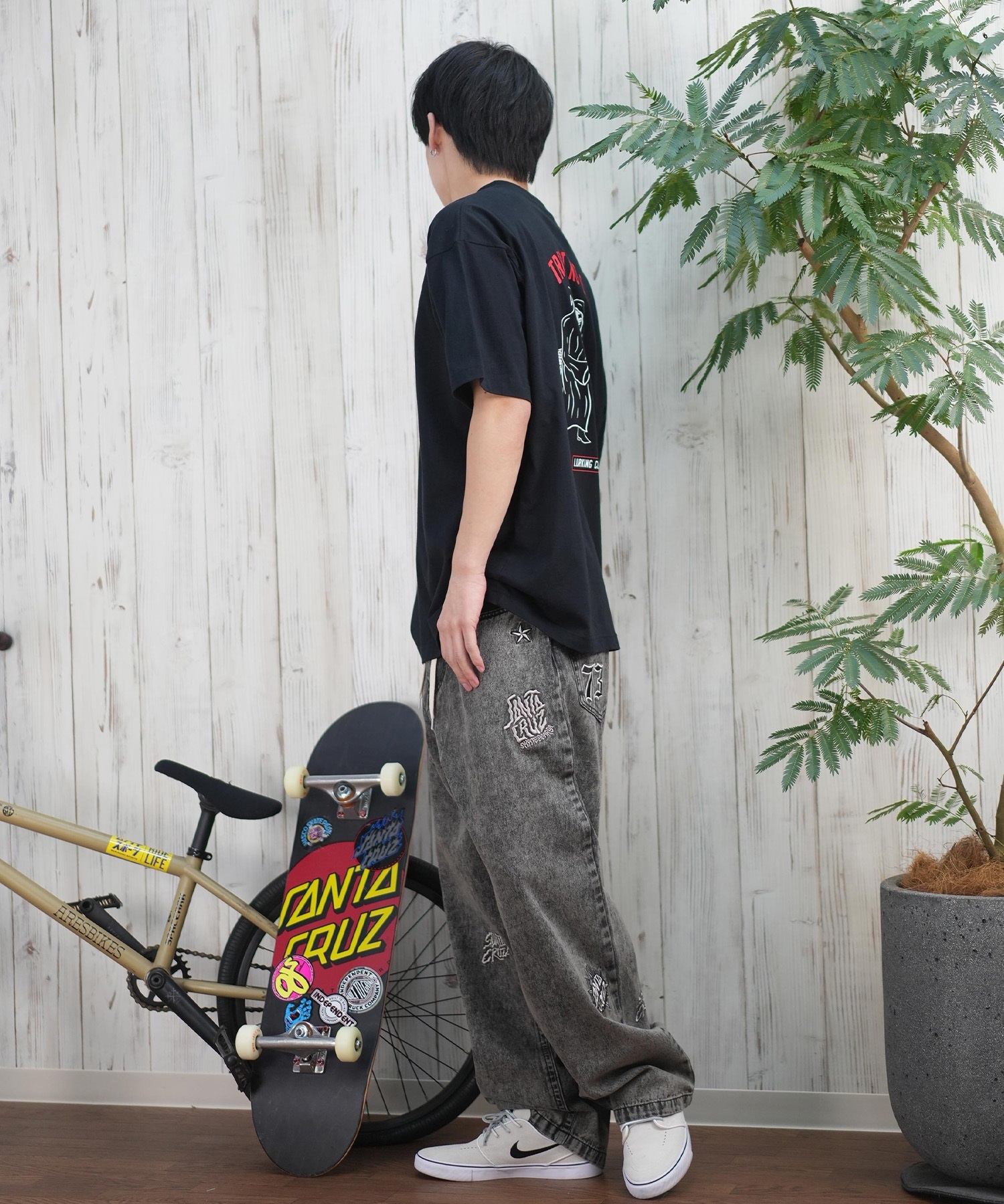 LURKING CLASS ラーキングクラス 半袖 Tシャツ メンズ バックプリント