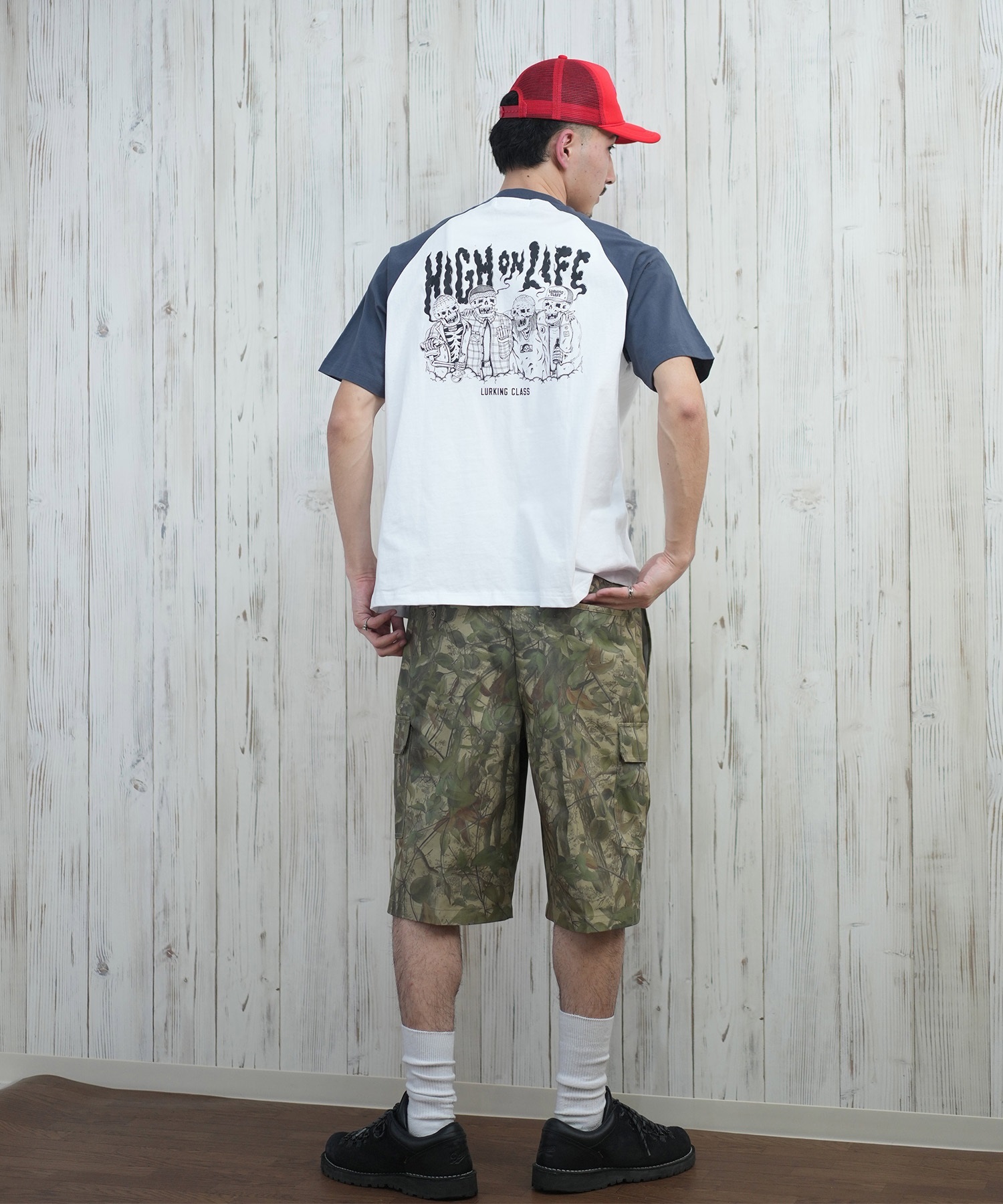 LURKING CLASS ラーキングクラス 半袖 Tシャツ メンズ ラグランスリーブ バックプリント ST25STM11 ムラサキスポーツ限定(WH/BK-M)