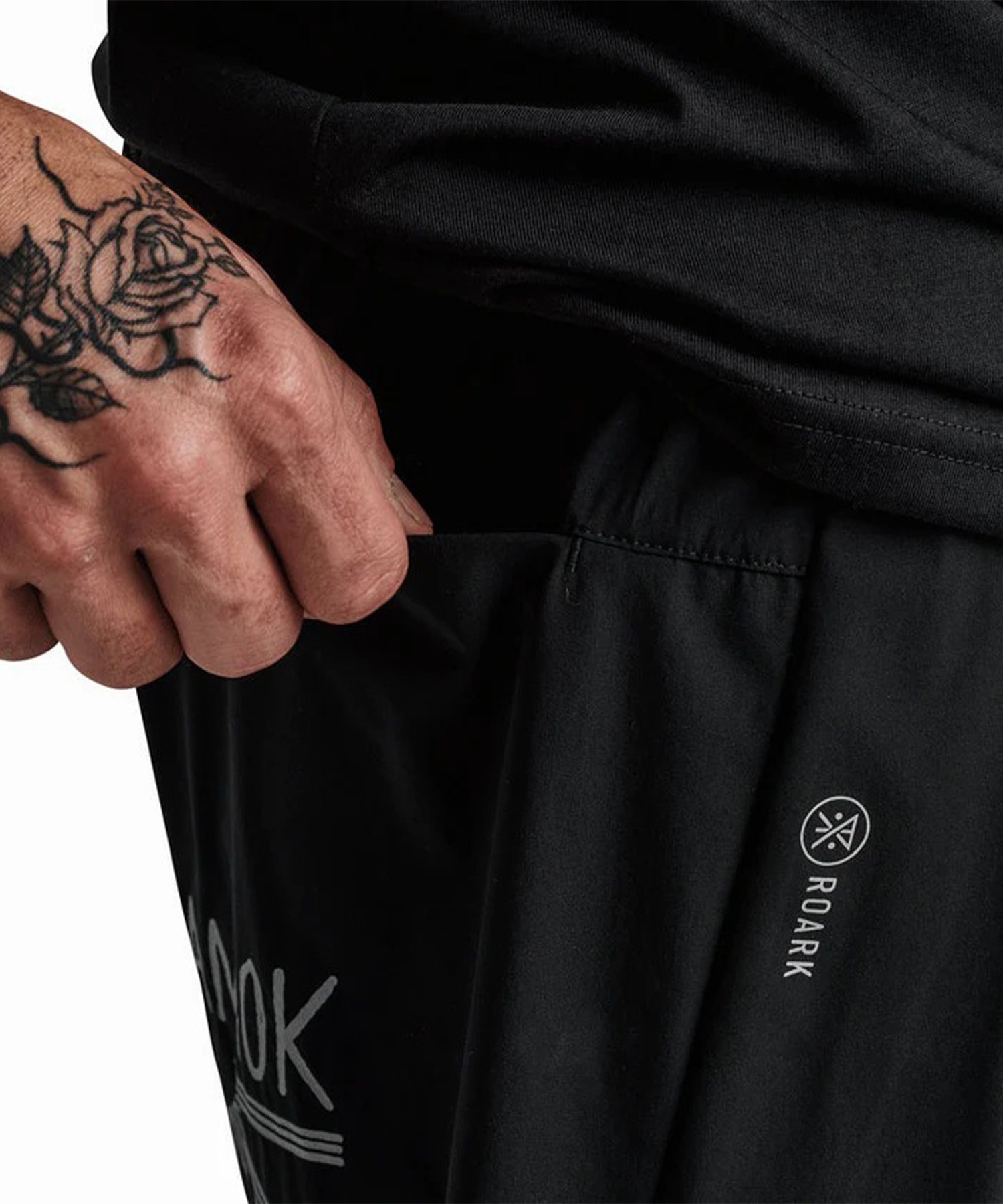 ROARK RUN AMOK ロアーク ランアモック ハーフパンツ ショートパンツ メンズ 軽量 ALTA 5 RS325-BLK(BLACK-S)