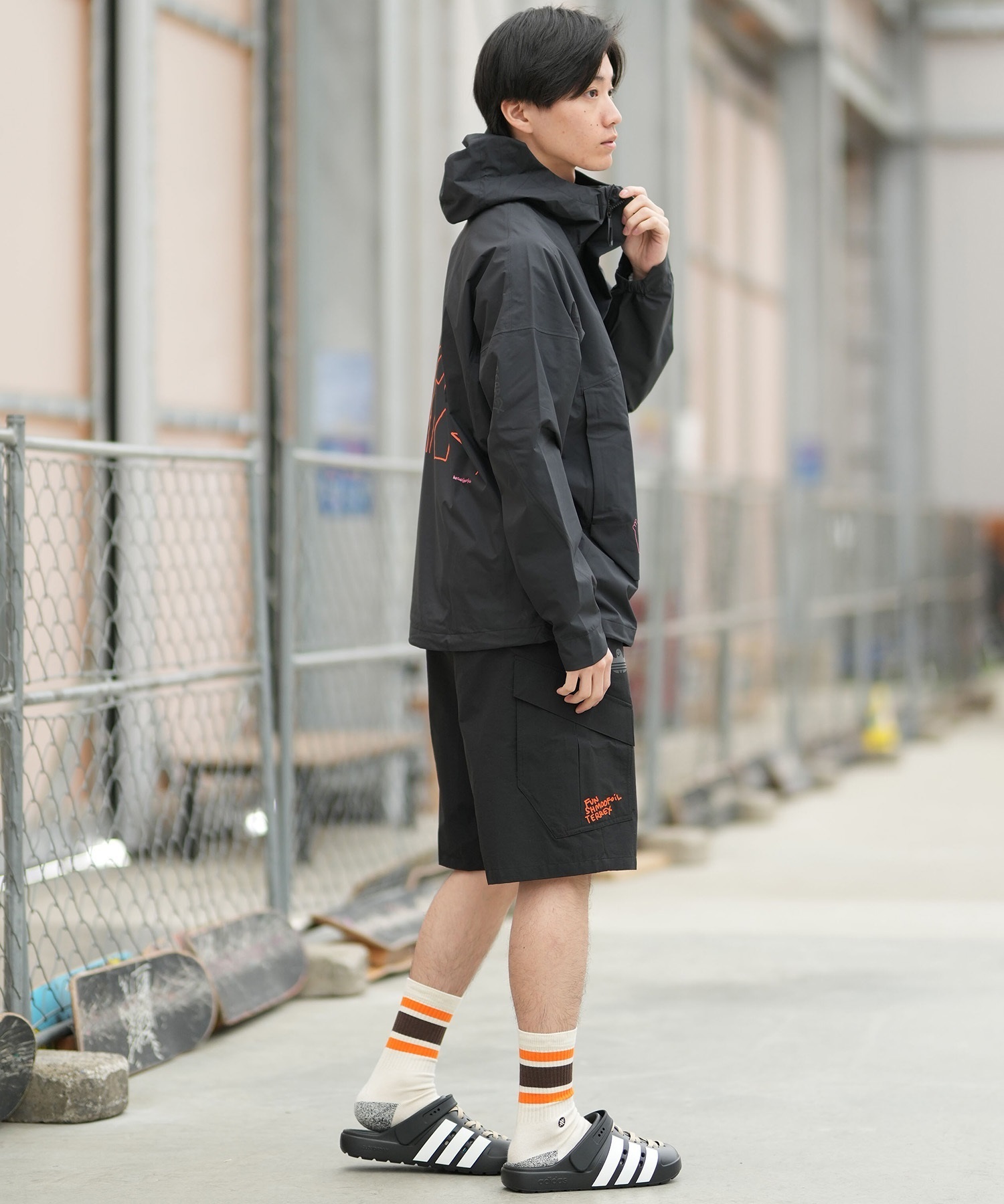 adidas アディダス ジャケット メンズ マークゴンザレス 103235548