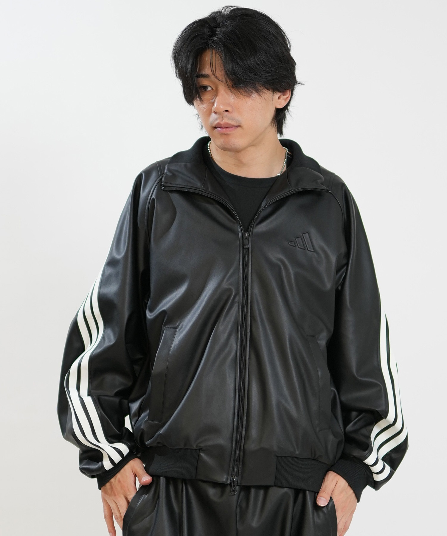 adidas アディダス ジャージ トラックジャケット メンズ レザー風