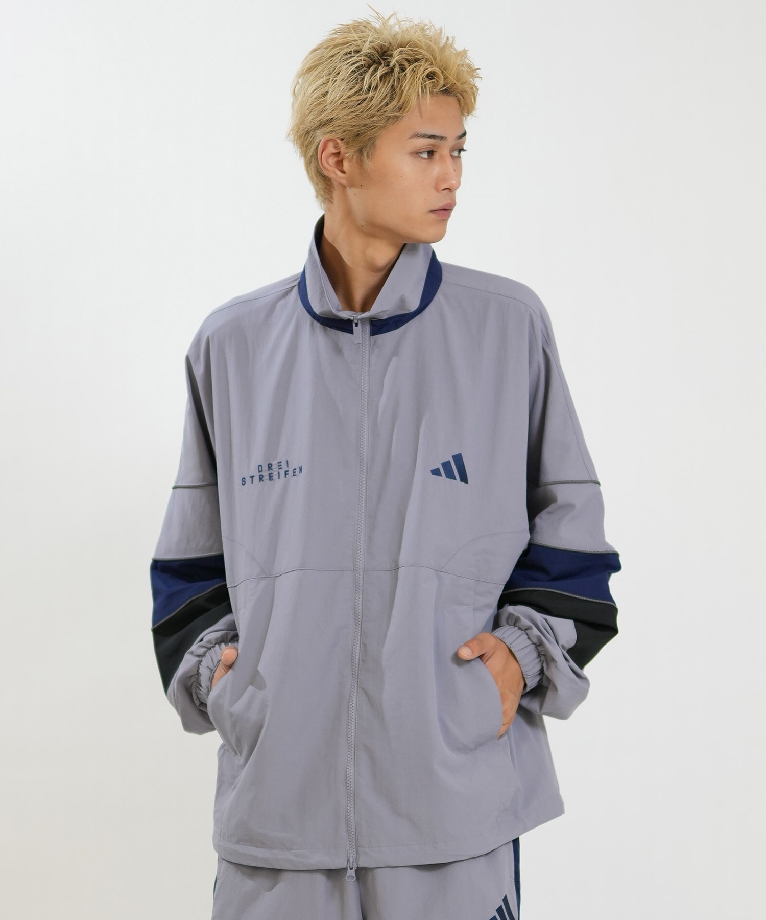 adidas アディダス ジャケット メンズ 軽撥水 M BRAND LOVE WOVEN