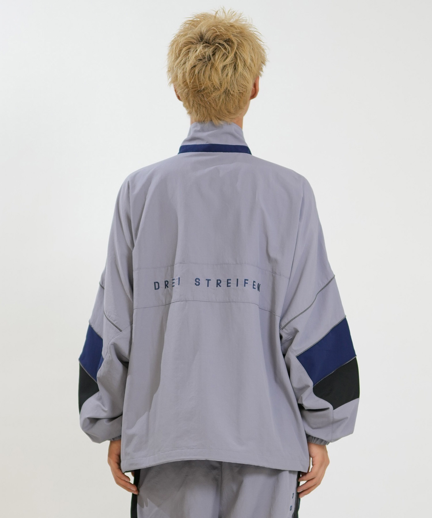 adidas アディダス ジャケット メンズ 軽撥水 M BRAND LOVE WOVEN