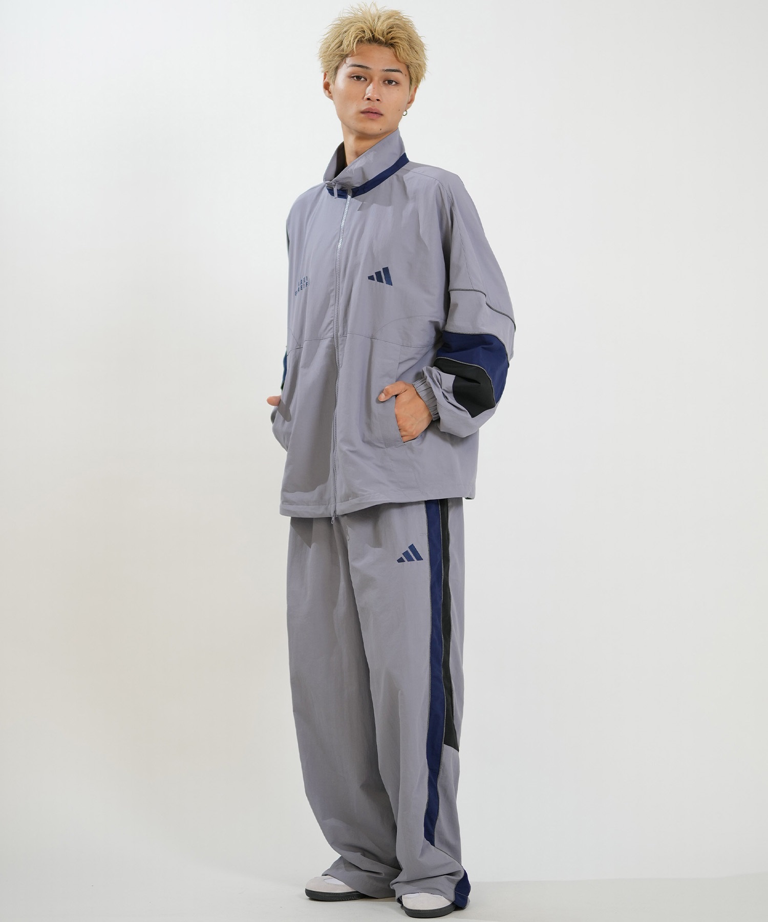 adidas アディダス ジャケット メンズ 軽撥水 M BRAND LOVE WOVEN